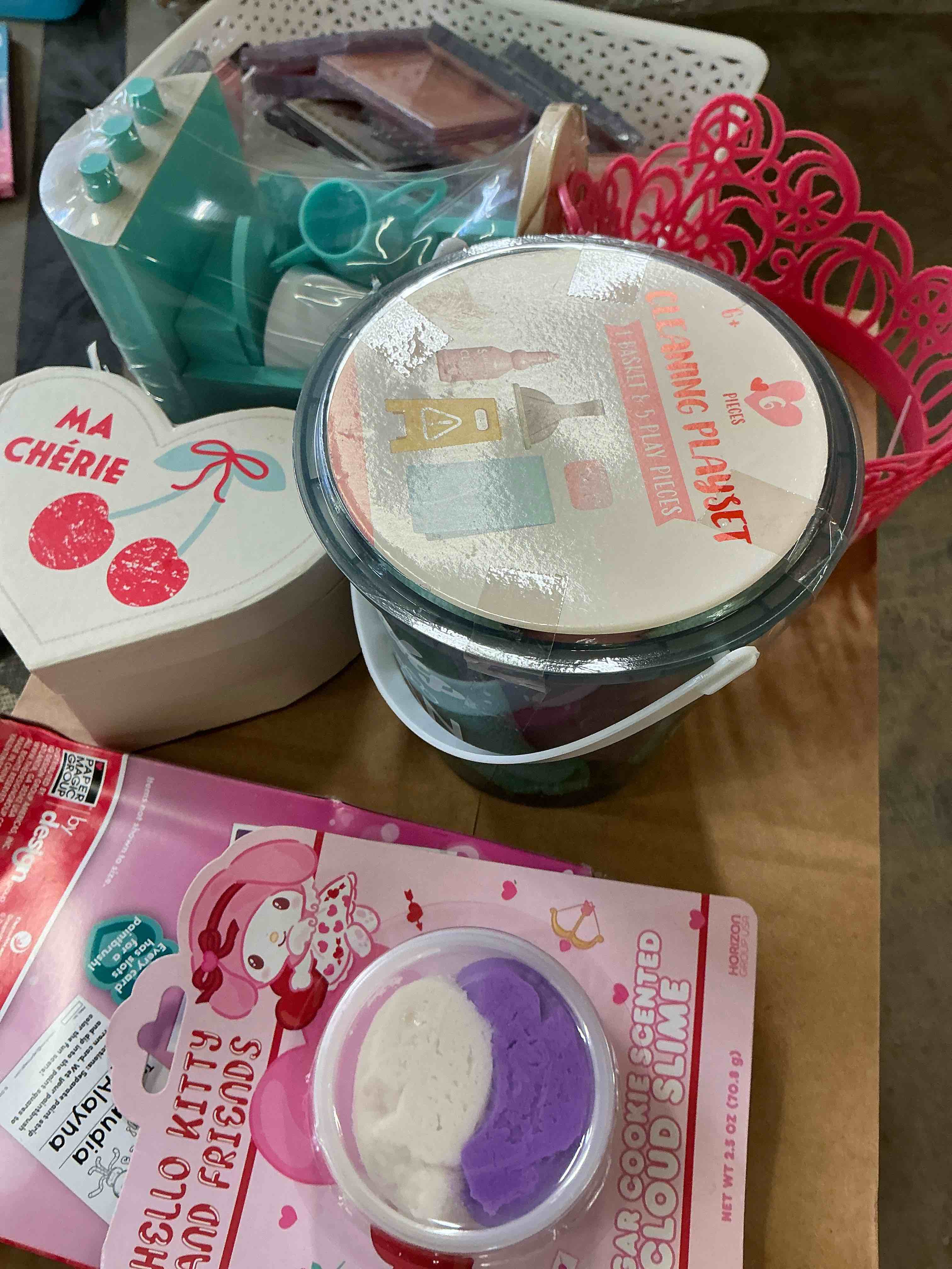 Assorted miscellaneous include; Corona/toys (30 pieces)