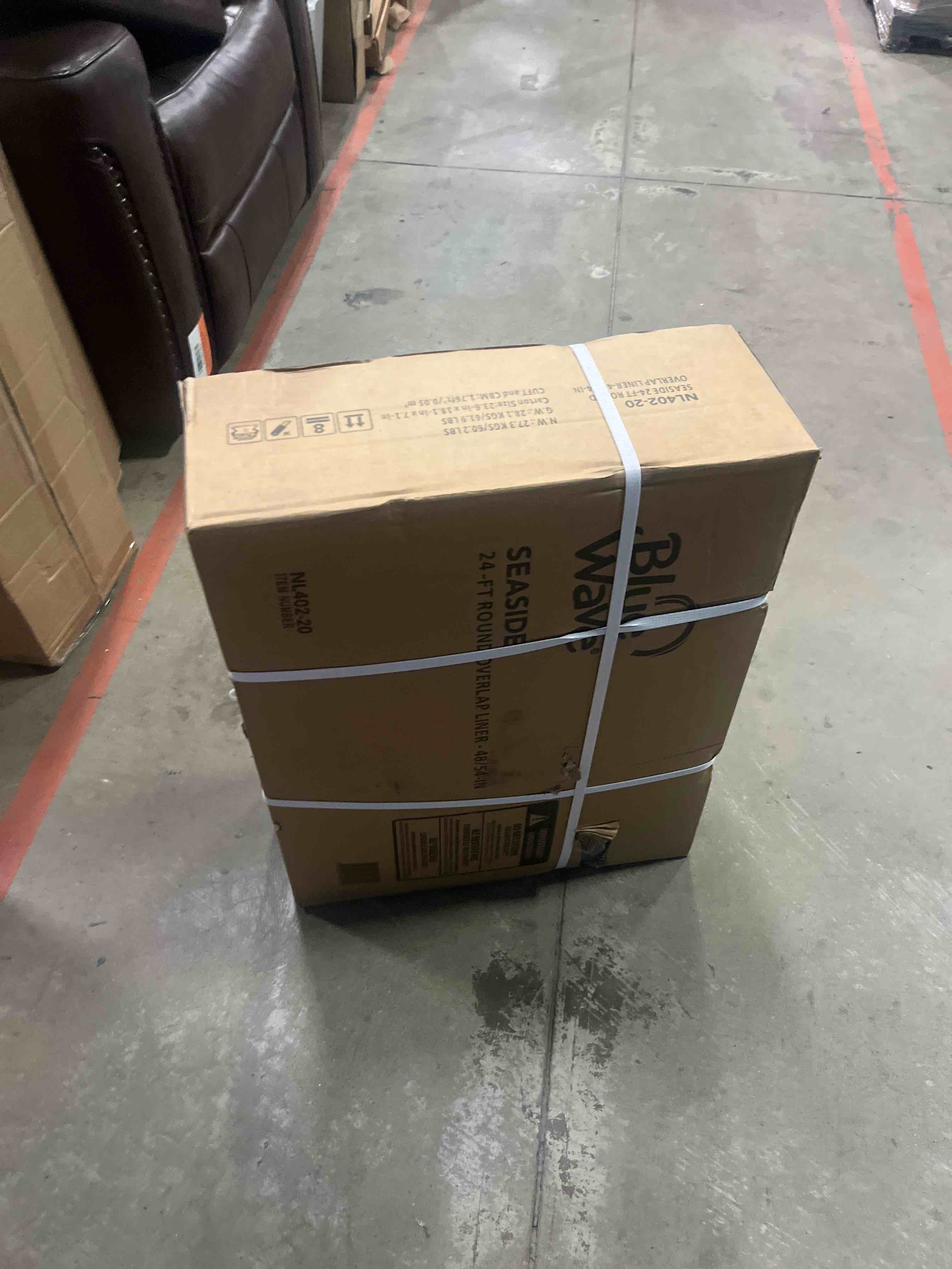 https://s3.amazonaws.com/lotting-images-prod/bidfta/PNK3362010_1758551685111.jpeg