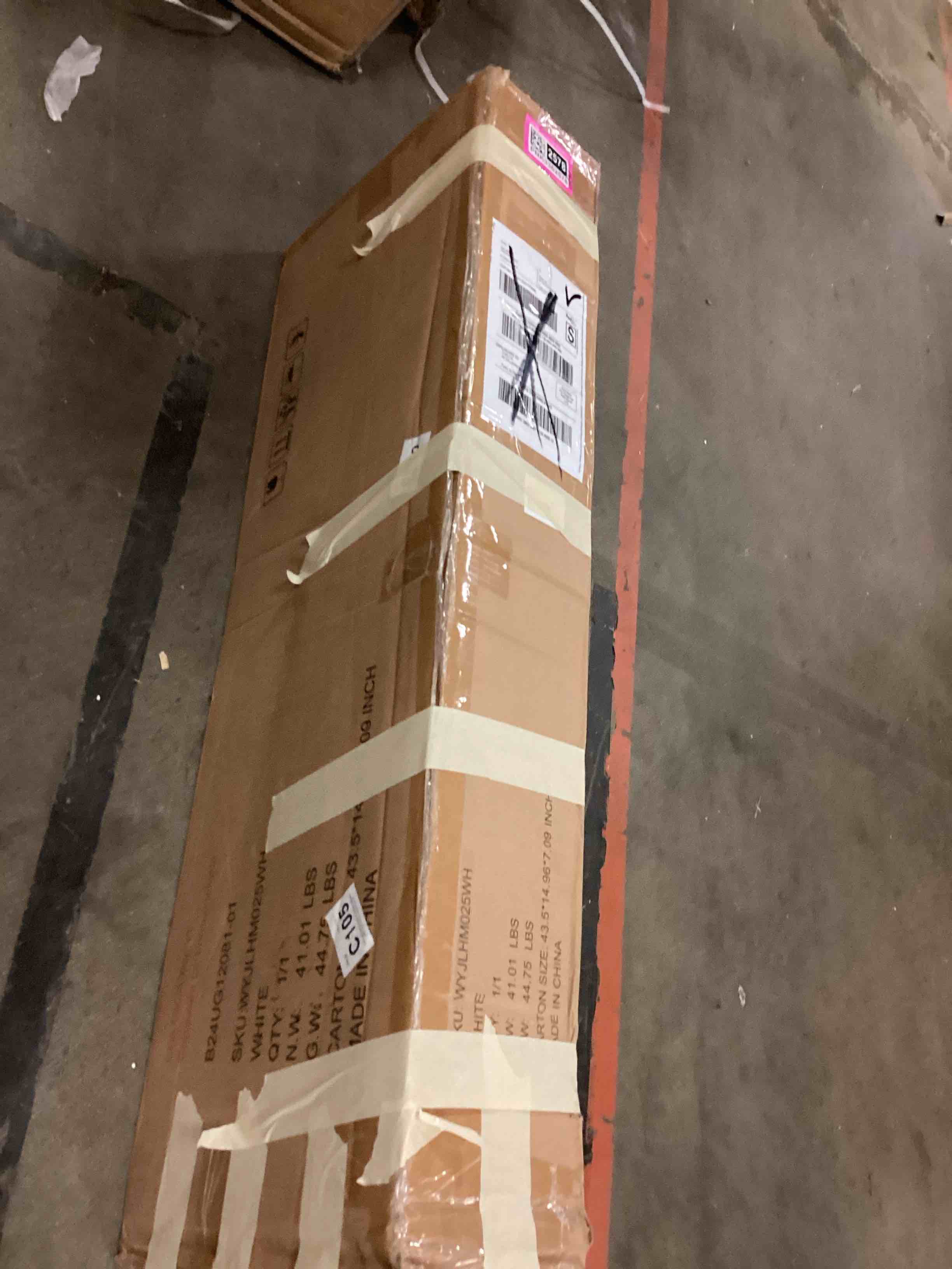 https://s3.amazonaws.com/lotting-images-prod/bidfta/PNK3362578_1758911022234.jpeg