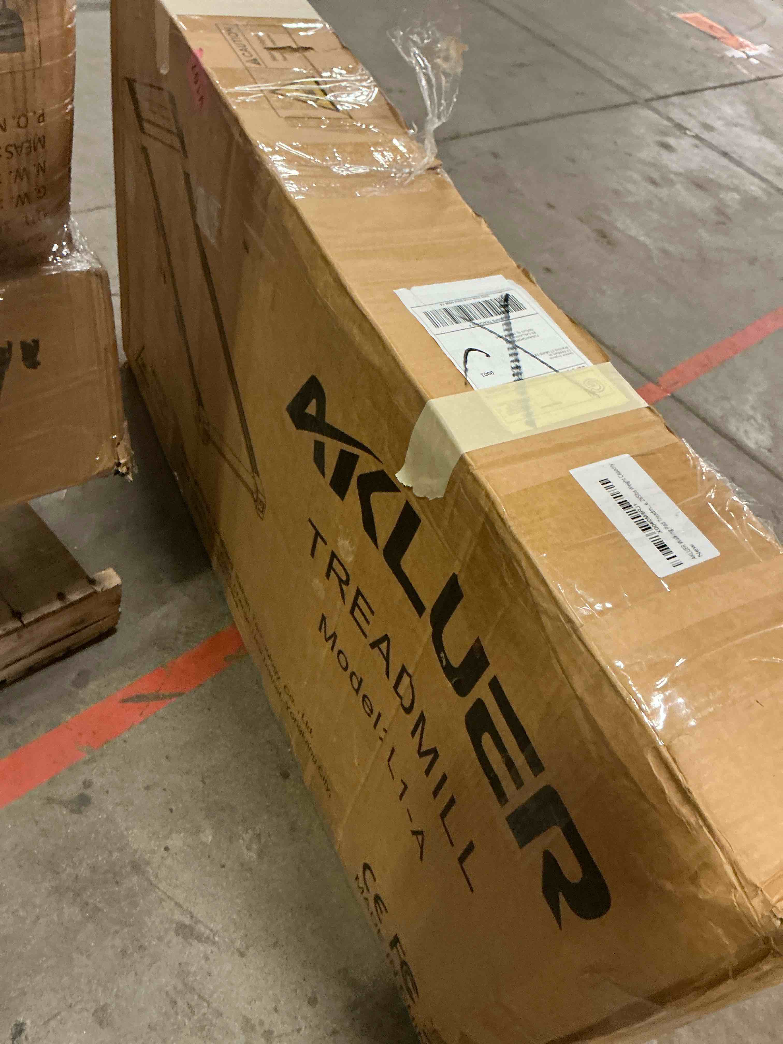 https://s3.amazonaws.com/lotting-images-prod/bidfta/PNK3362591_1758901876965.jpeg