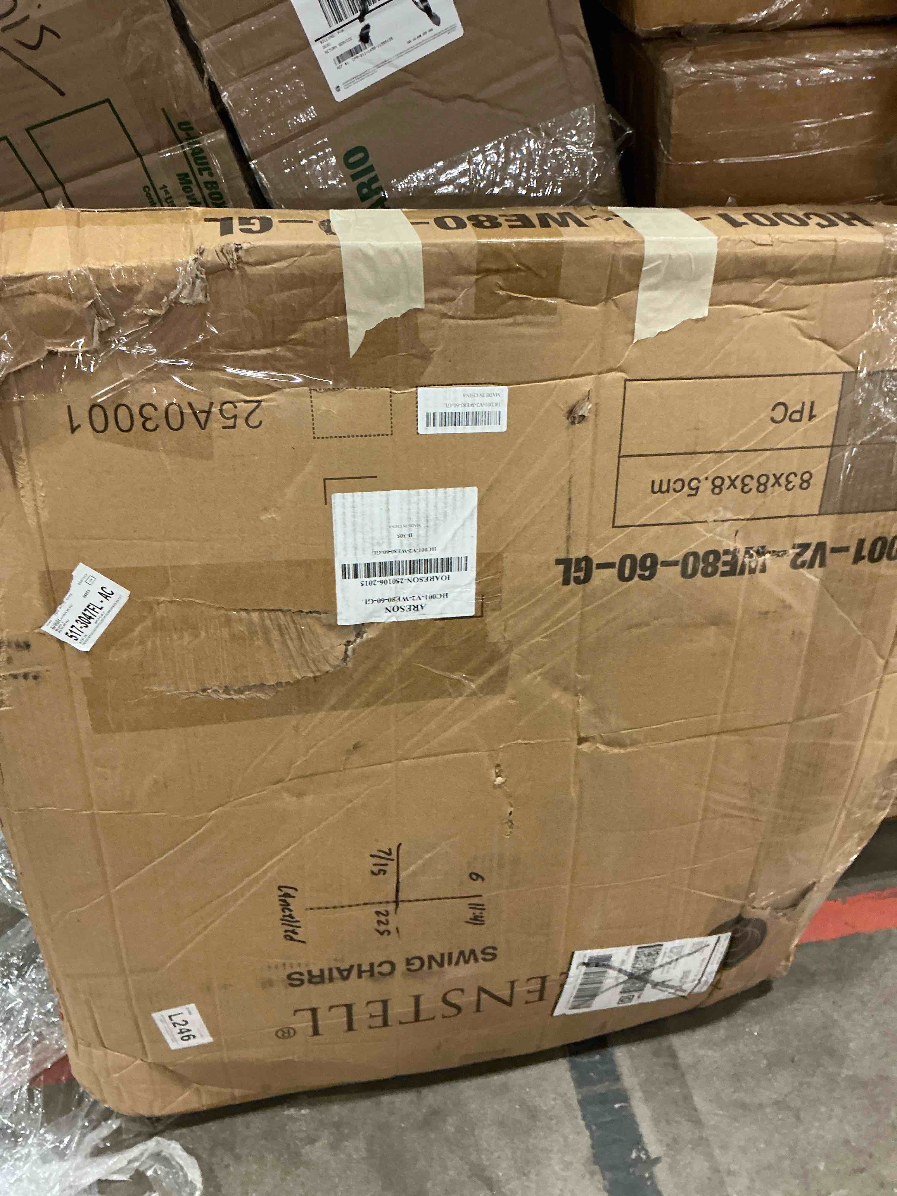 https://s3.amazonaws.com/lotting-images-prod/bidfta/PNK3362592_1758901509313.jpeg