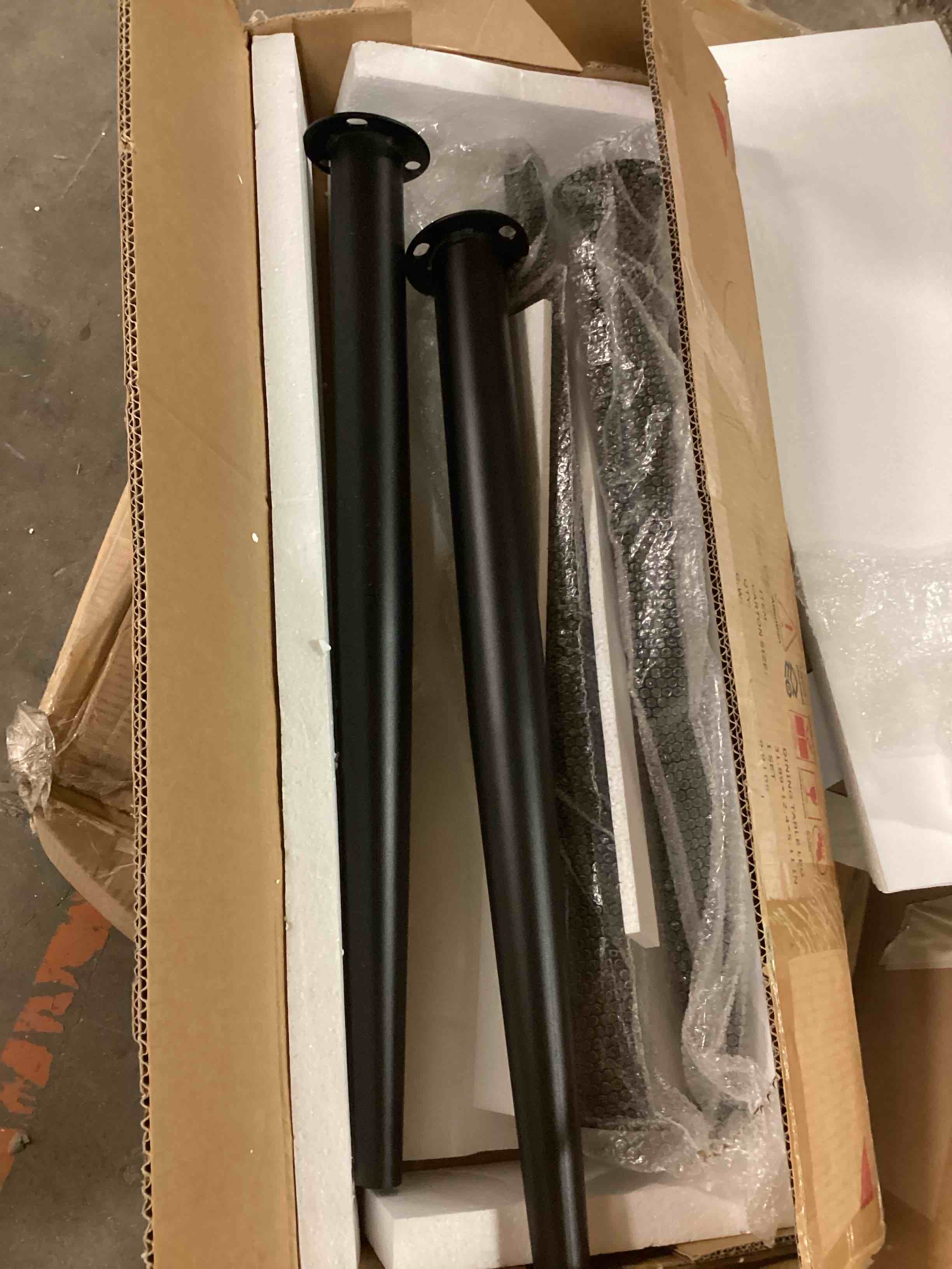 Dining table leg 31*.89*12.4*5.11 in( 4 pieces ) incomplete only includes table legs