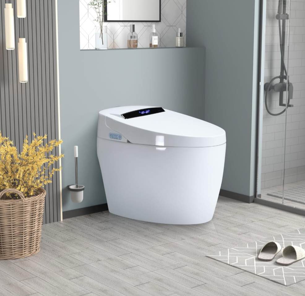 Smart Toilets with Heated Bidet Seat.Portable toilet with bidet built.Intellige Toilet Auto Open/Close Seat. Bidet toilet with Dryer color white