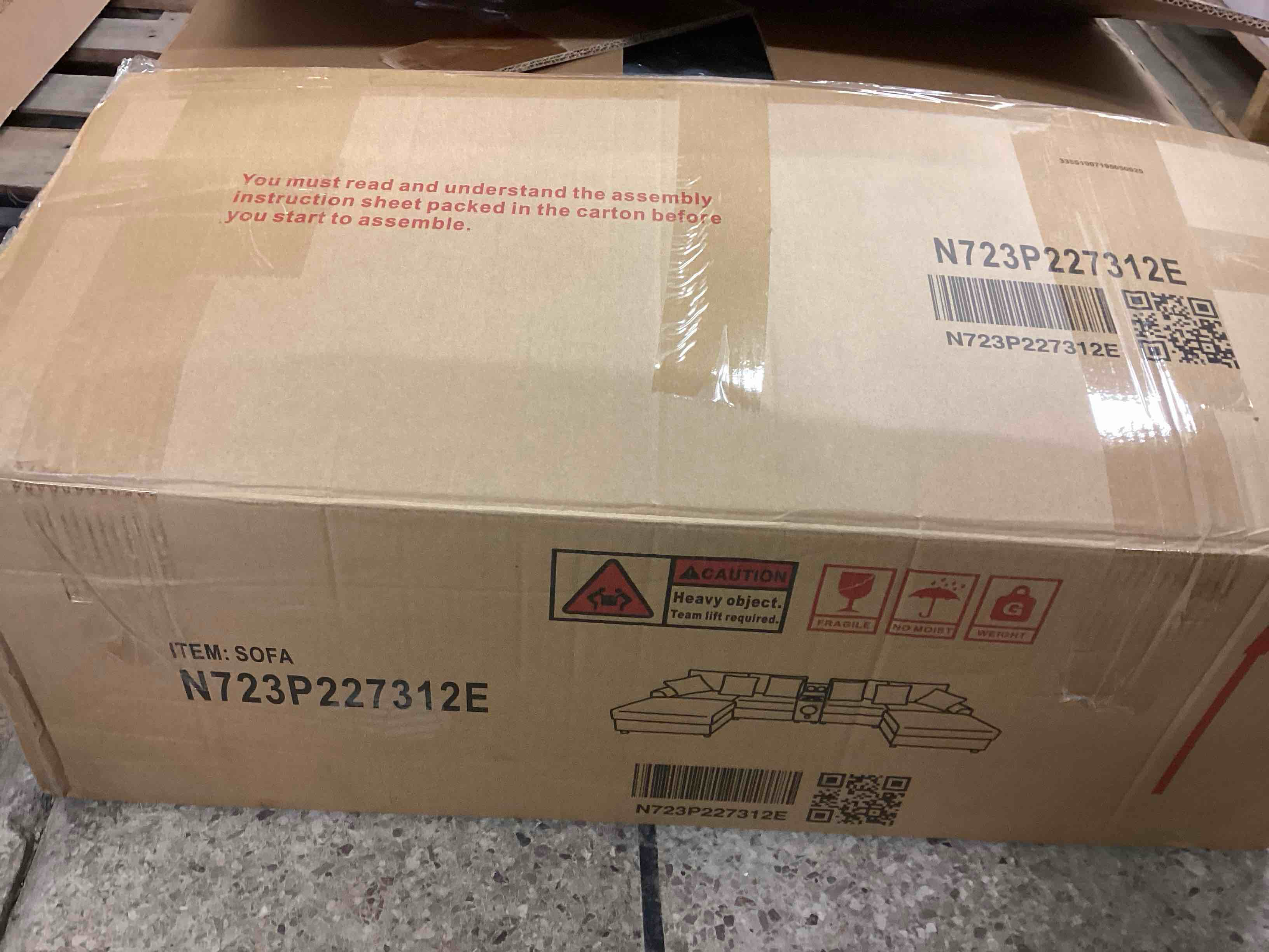 https://s3.amazonaws.com/lotting-images-prod/bidfta/PNK3363365_1760125772114.jpeg