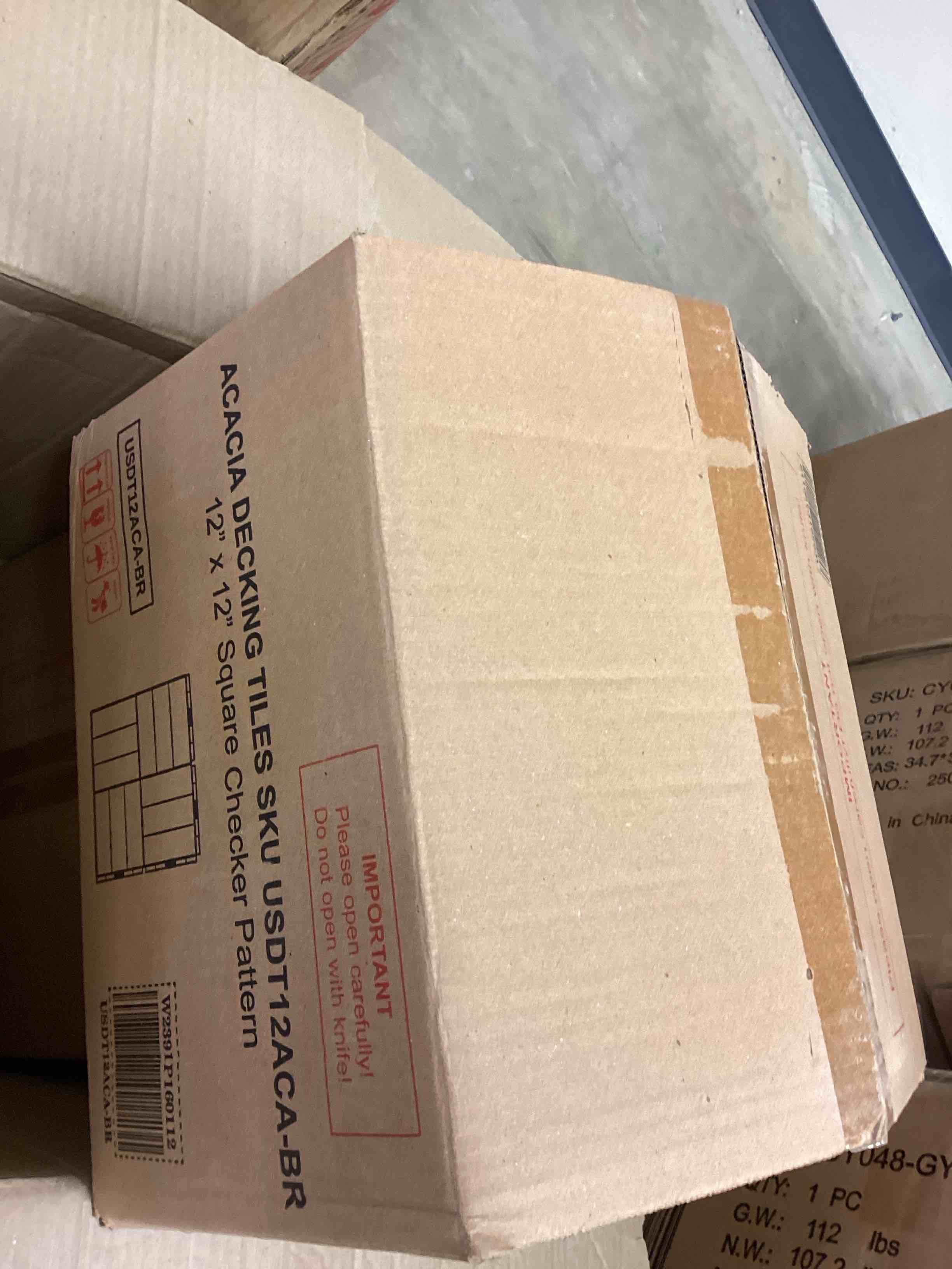https://s3.amazonaws.com/lotting-images-prod/bidfta/PNK3363390_1760391281384.jpeg
