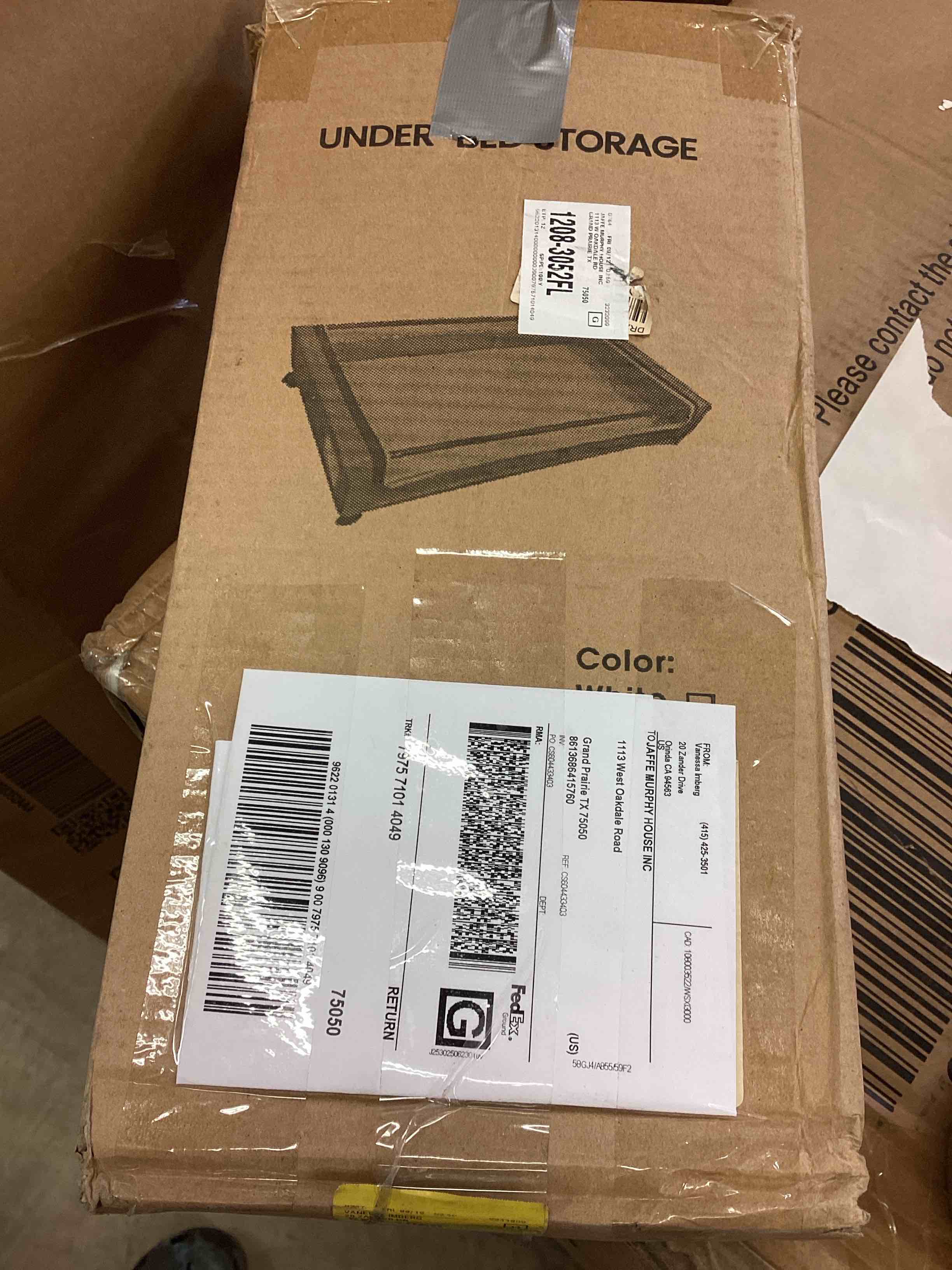https://s3.amazonaws.com/lotting-images-prod/bidfta/PNK3363404_1760377530284.jpeg