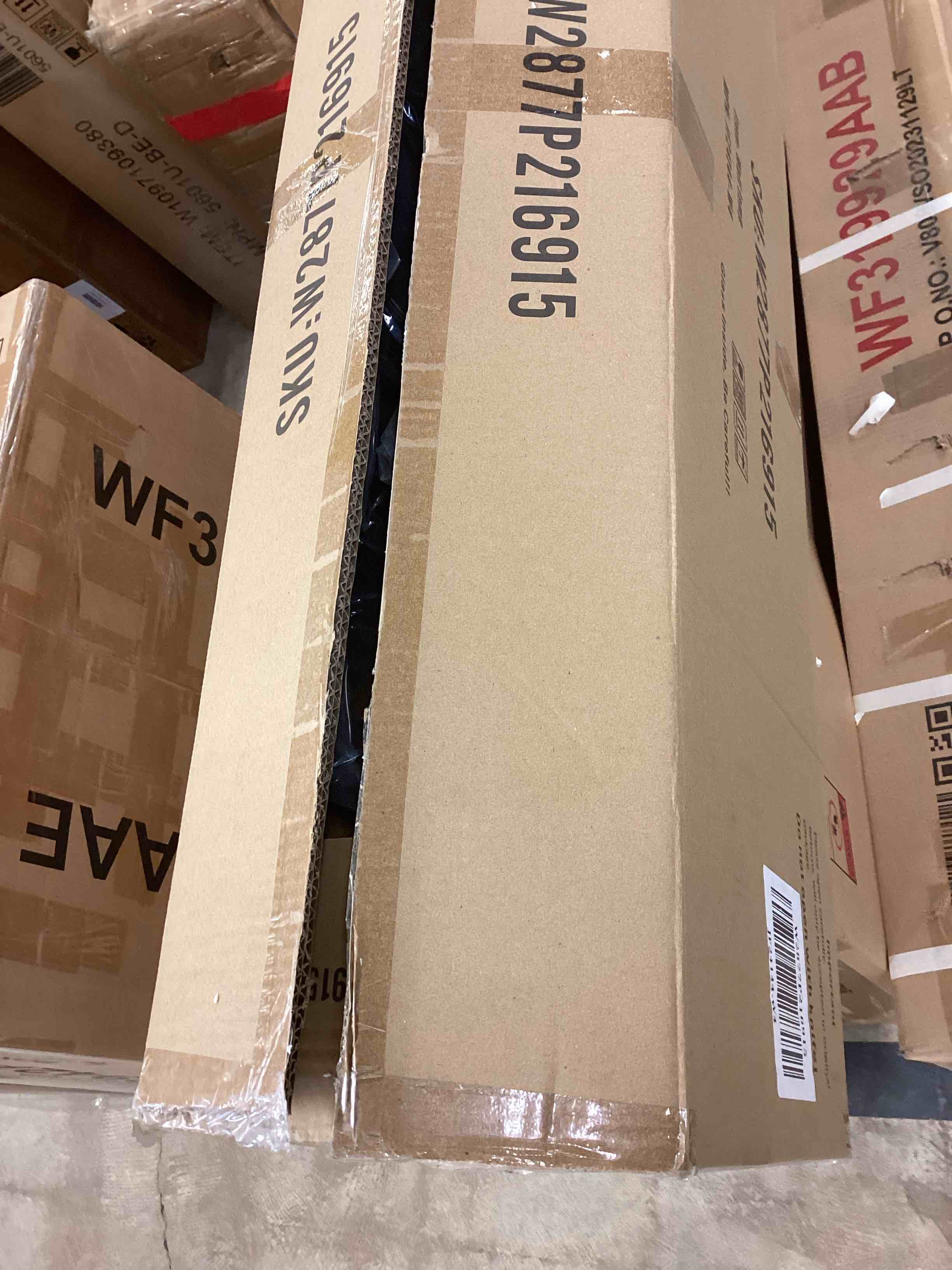 https://s3.amazonaws.com/lotting-images-prod/bidfta/PNK3363642_1760724706737.jpeg