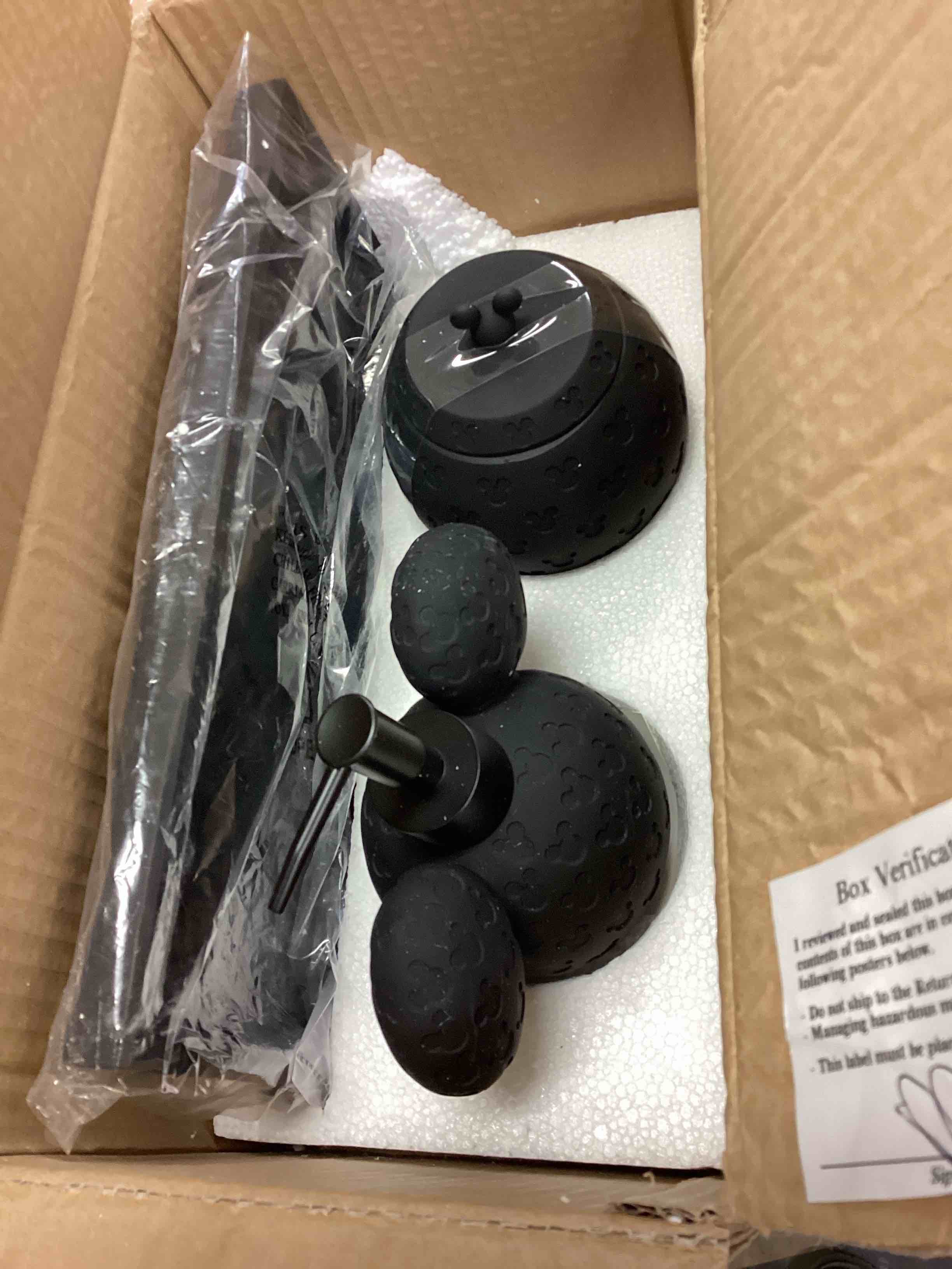 Caricature Mike mouse black bathroom accessory set