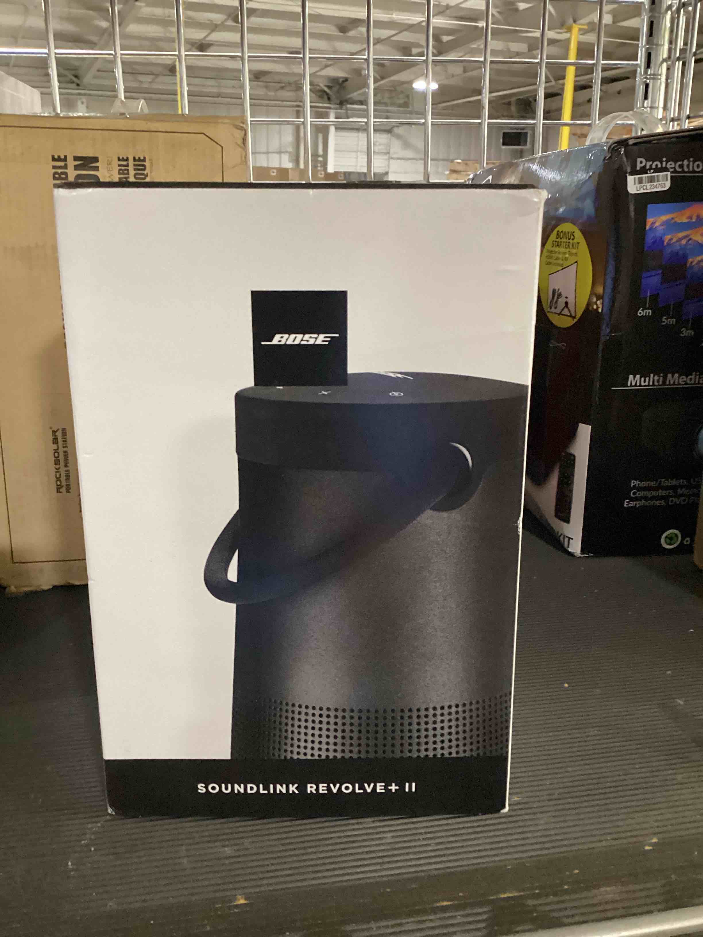 https://s3.amazonaws.com/lotting-images-prod/bidfta/PNK3364888_1757778197590.jpeg