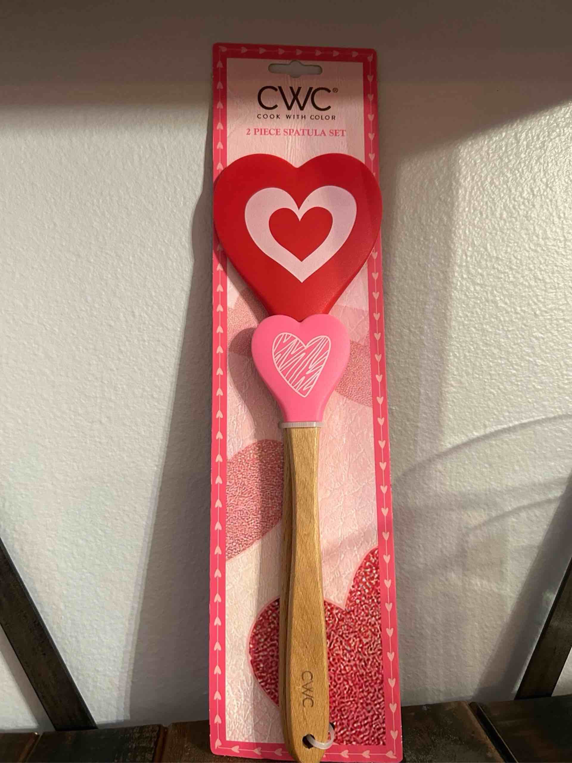 cwc heart themed 2 piece spatula set red and pink hearts cook with color new