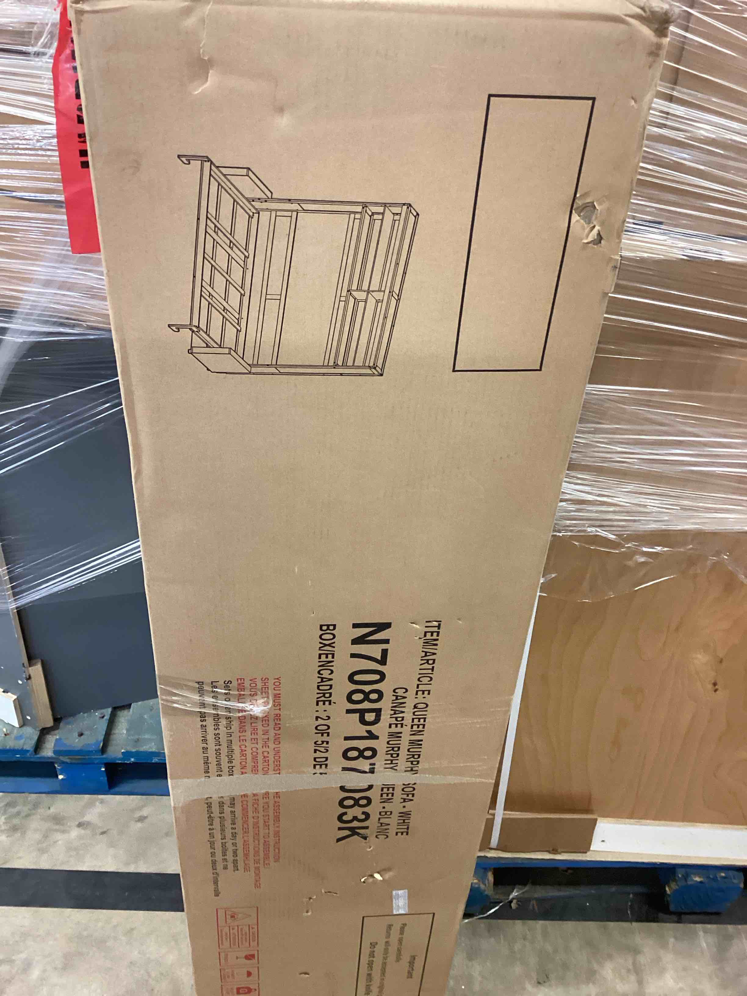 https://s3.amazonaws.com/lotting-images-prod/bidfta/PNK3373241_1760376077715.jpeg