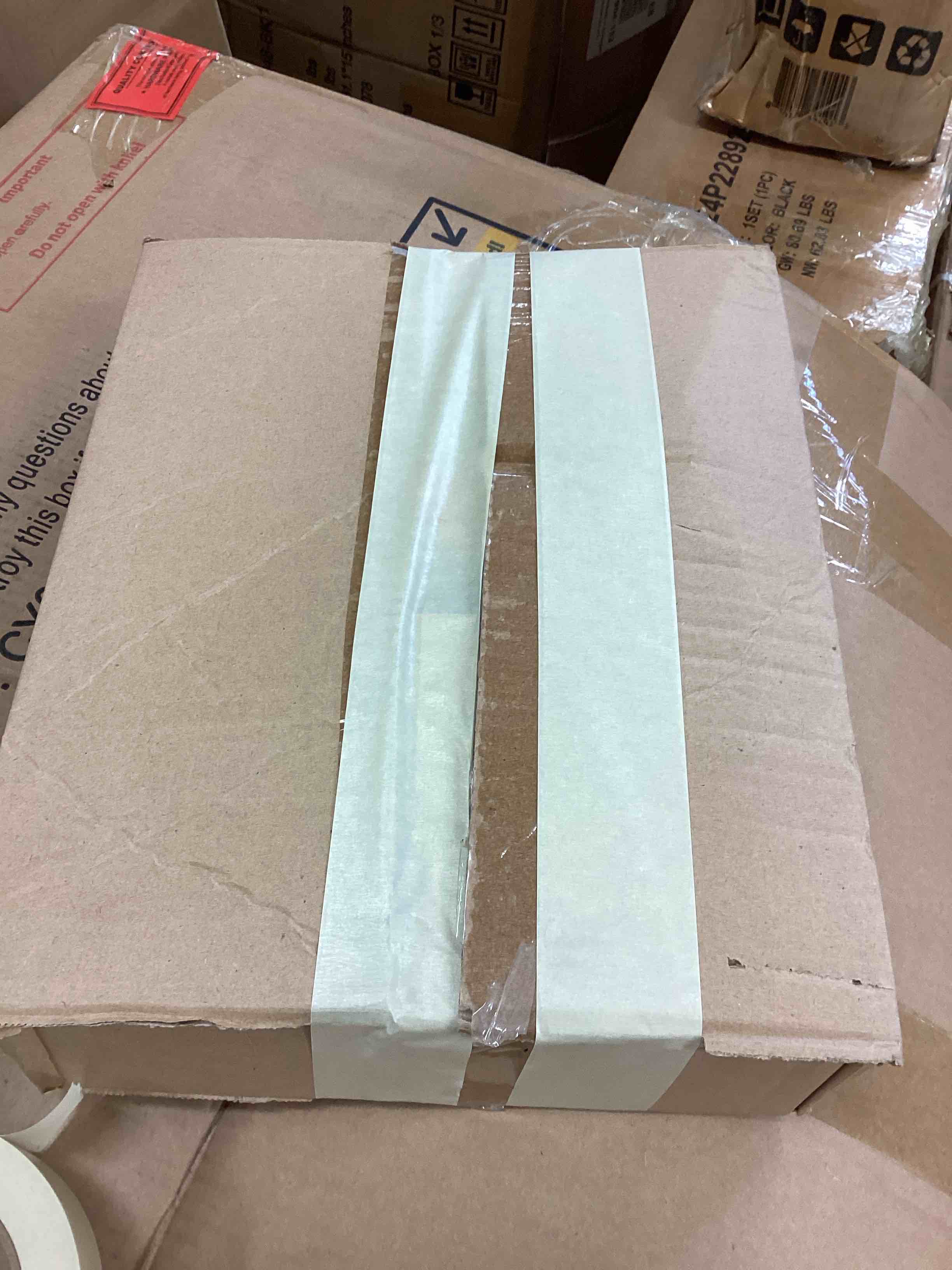 https://s3.amazonaws.com/lotting-images-prod/bidfta/PNK3373244_1760372761113.jpeg