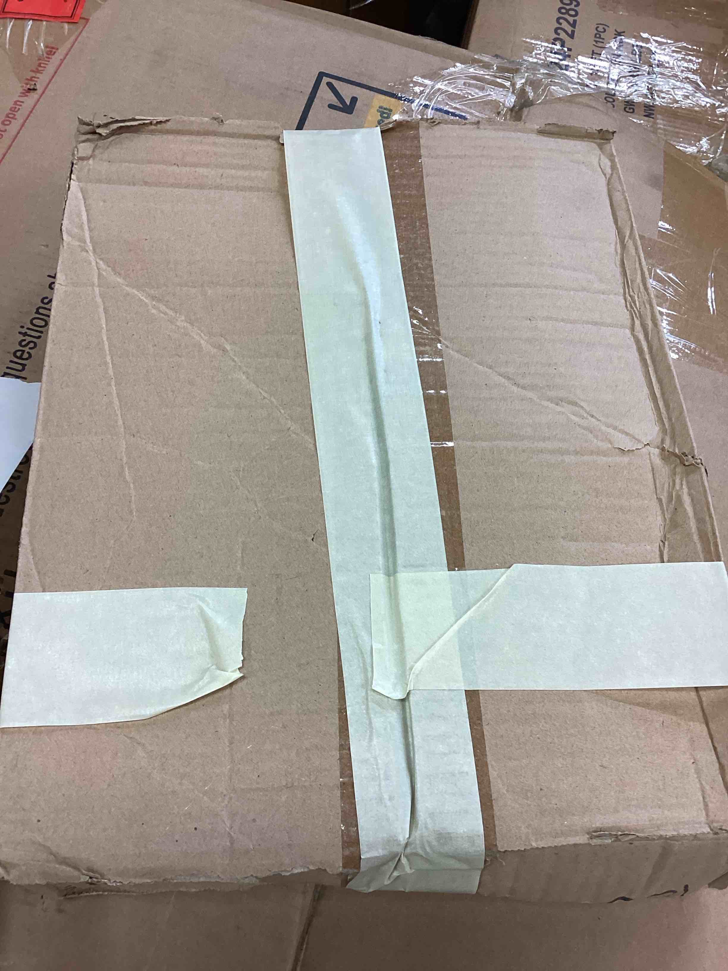 https://s3.amazonaws.com/lotting-images-prod/bidfta/PNK3373245_1760372400796.jpeg