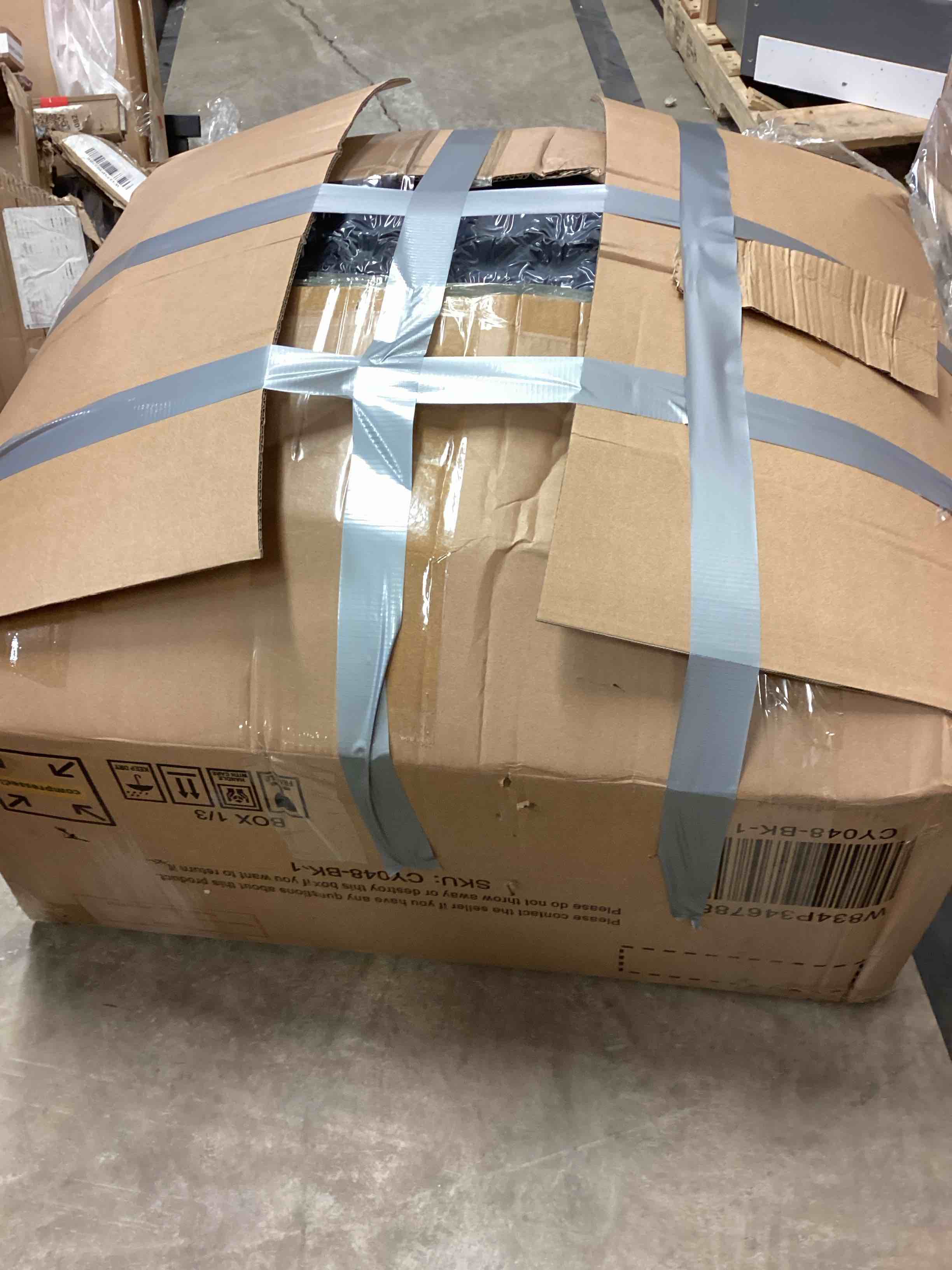 https://s3.amazonaws.com/lotting-images-prod/bidfta/PNK3373248_1760371294238.jpeg