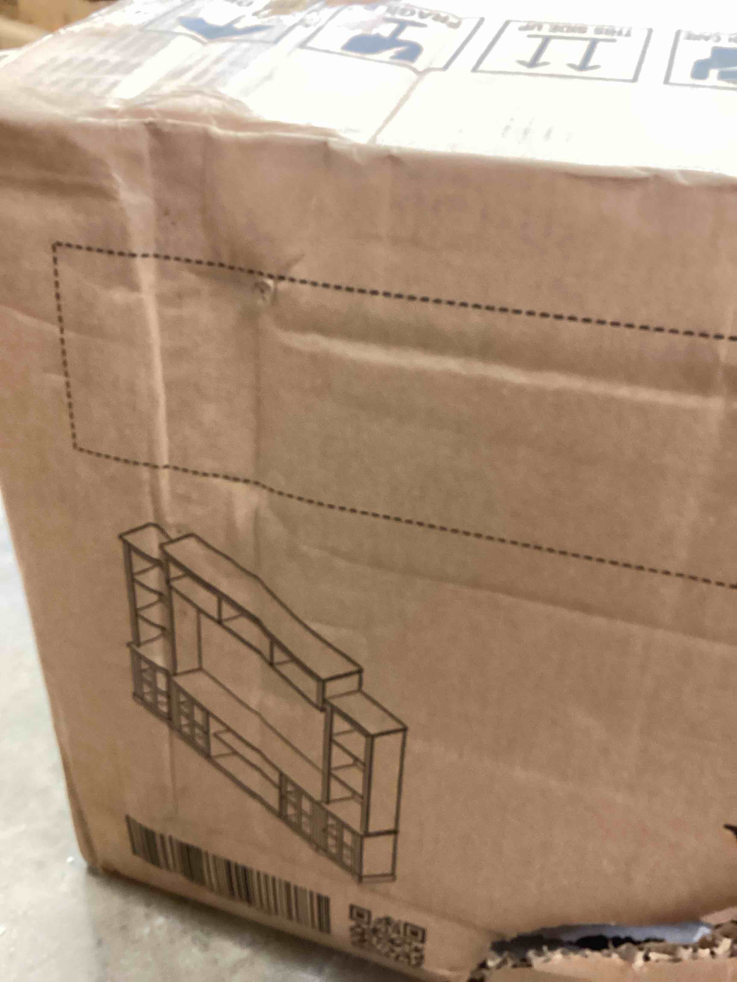https://s3.amazonaws.com/lotting-images-prod/bidfta/PNK3373305_1760649452607.jpeg