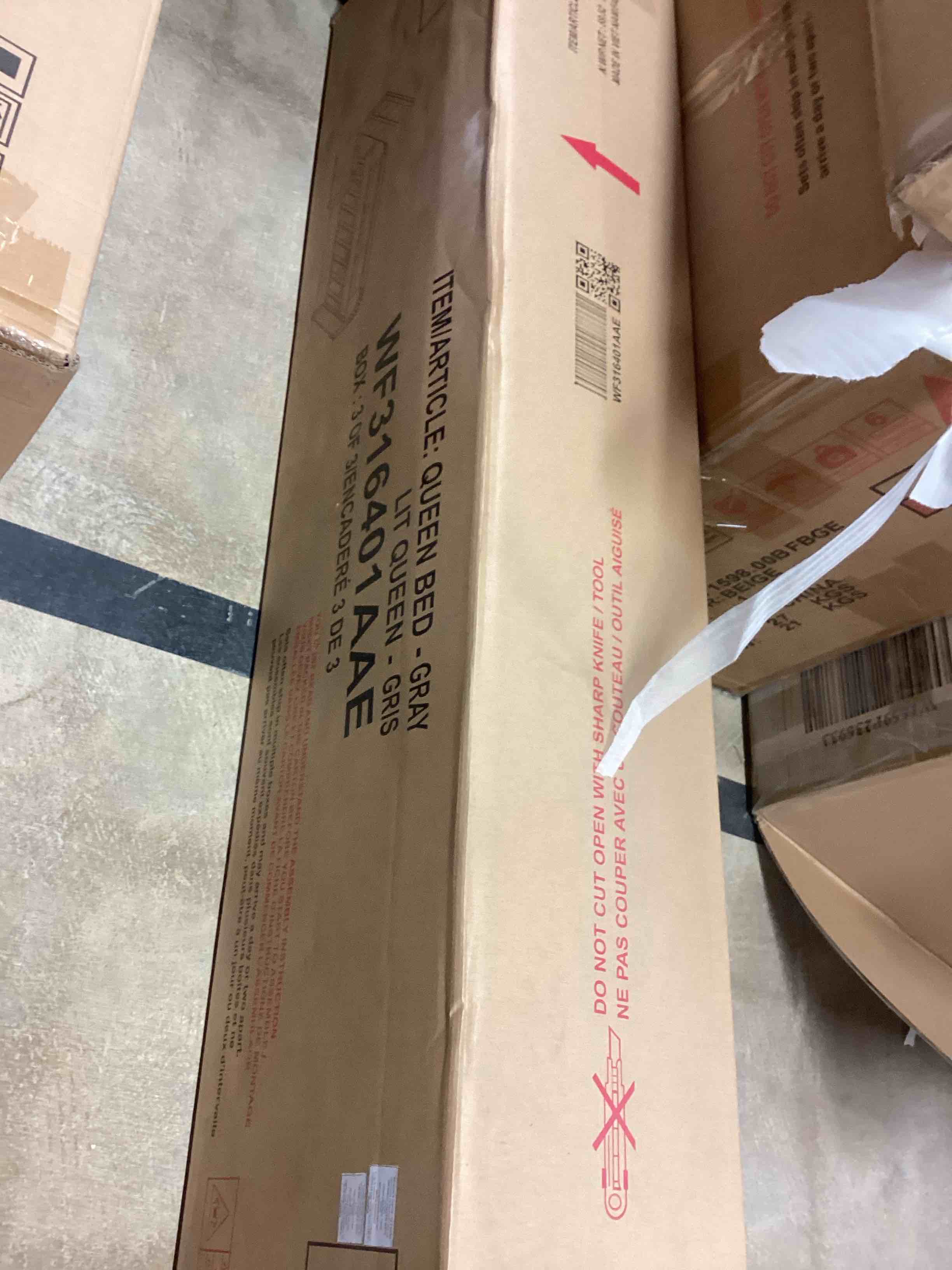 Queen Bed - Gray incomplete A box to pick up