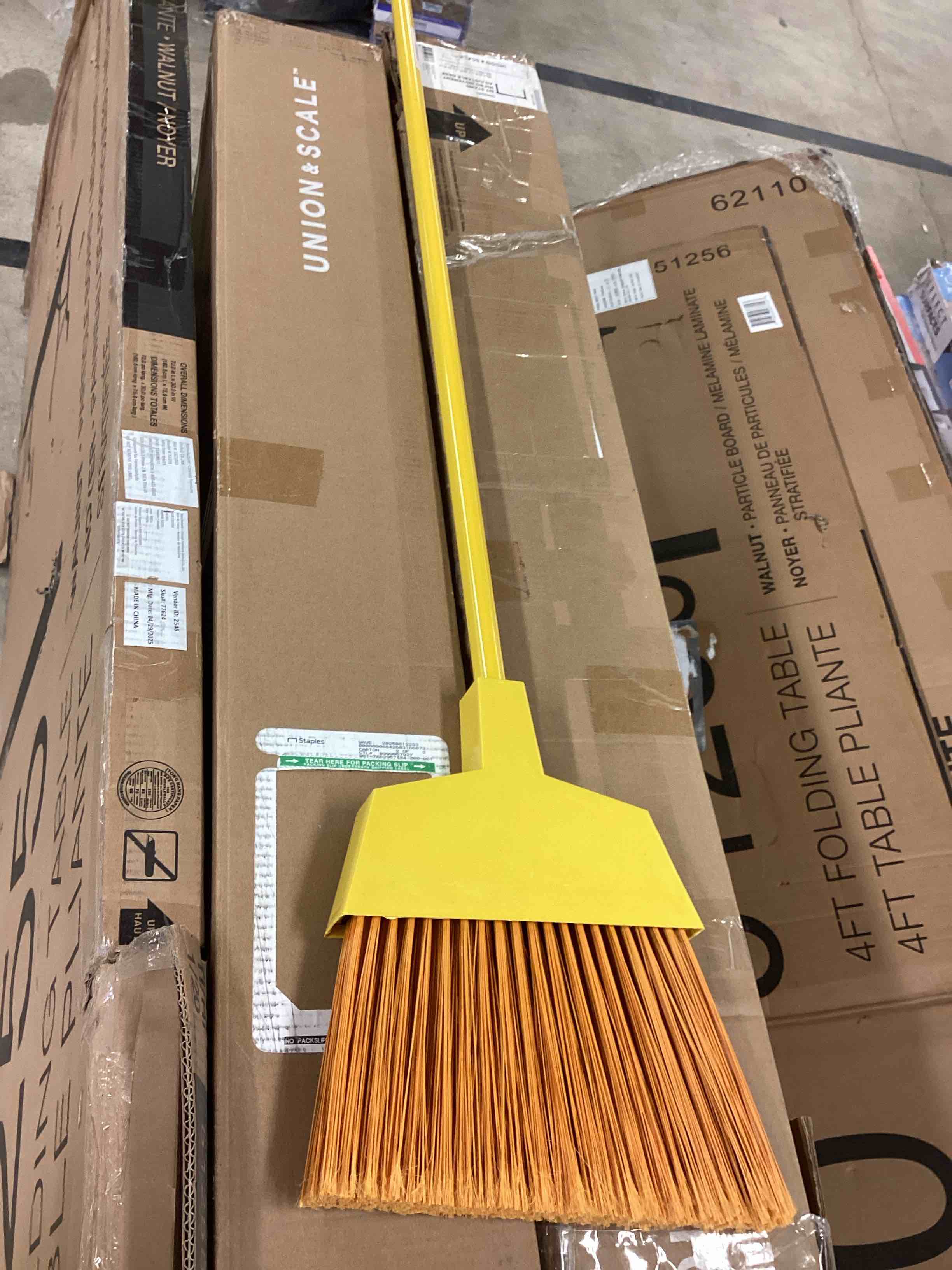 Condition photo showing item condition for O'Dell BRMAXIL Large Angler Broom