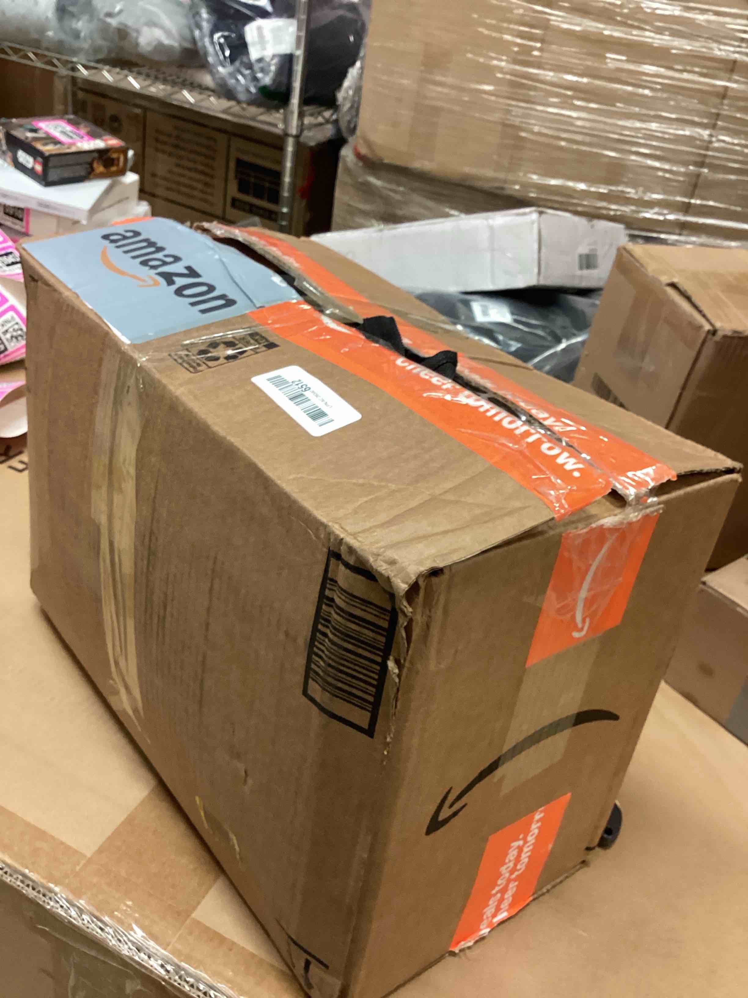 Condition photo showing Good Condition for Comforter Set with 2 Pillowcases Queen Size, Gray Camouflage Digital Camo Army Military, Bed Decor Grey Navy Brown Us Black White for Kids and Adults, Soft Cozy Bedroom Bedding Set Queen 3Pcs Digital Camo