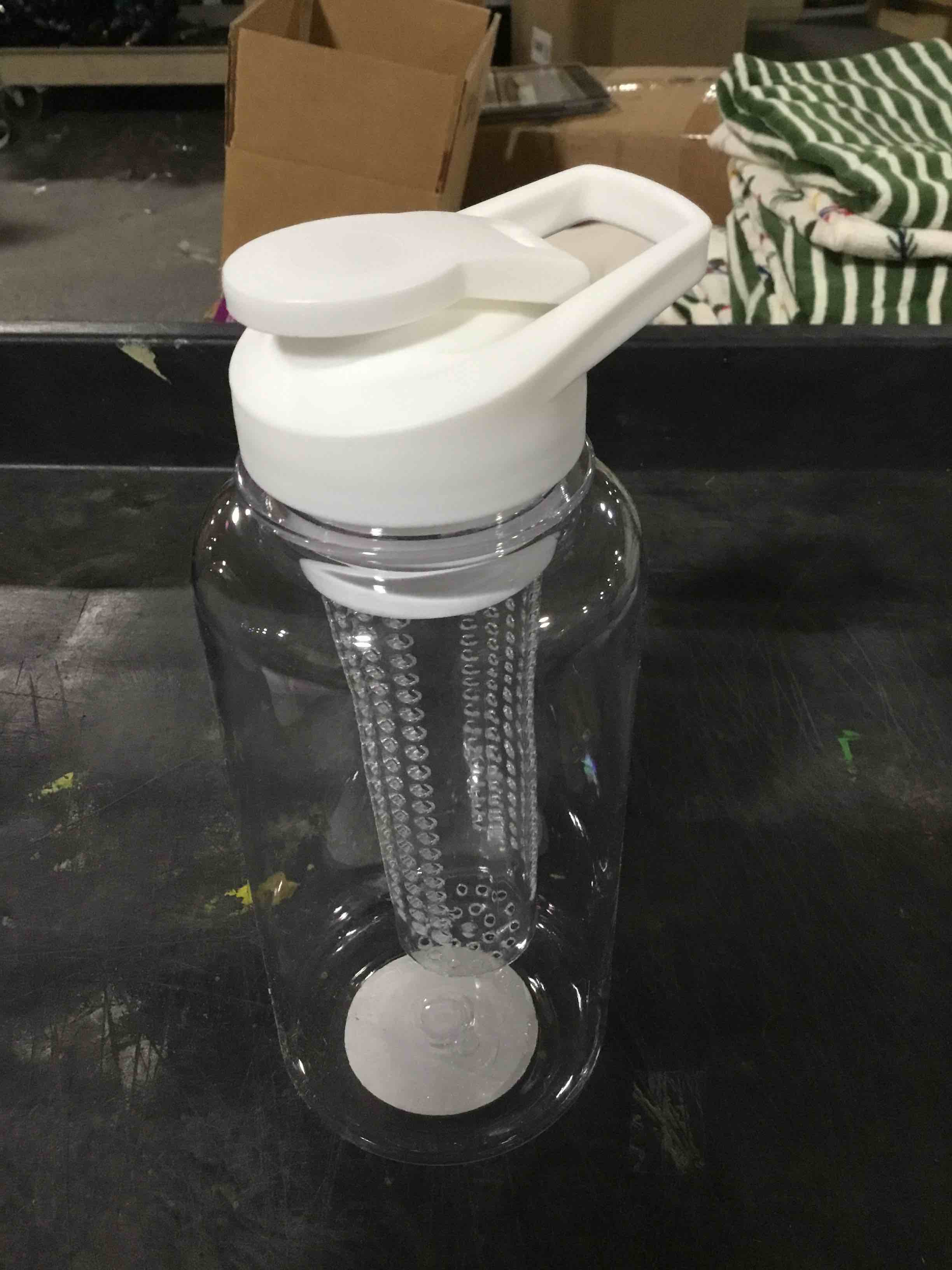Hydration Filter Walter Bottle