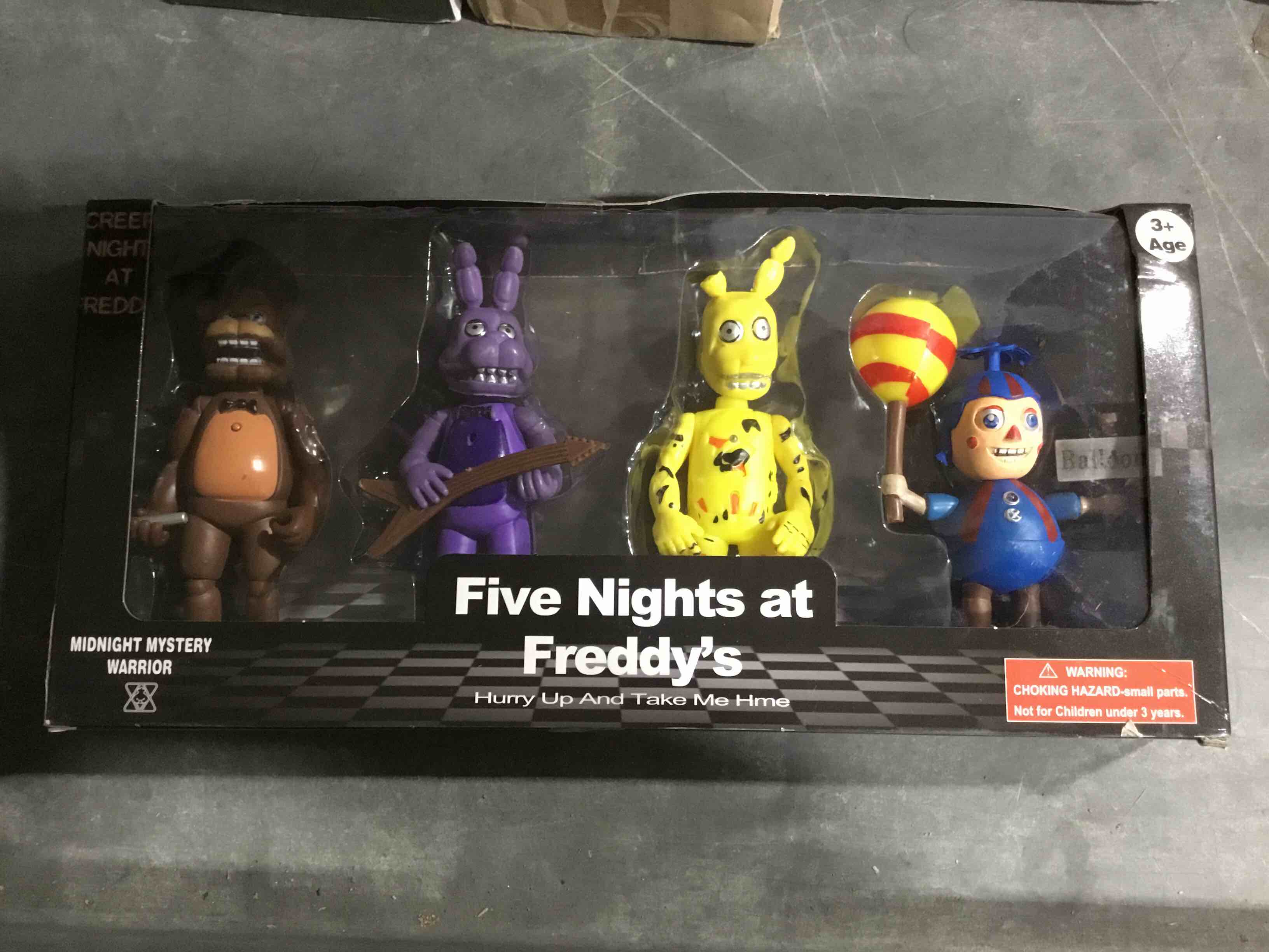 Five Nights At Freddy’s Midnight Mystery Warrior Set