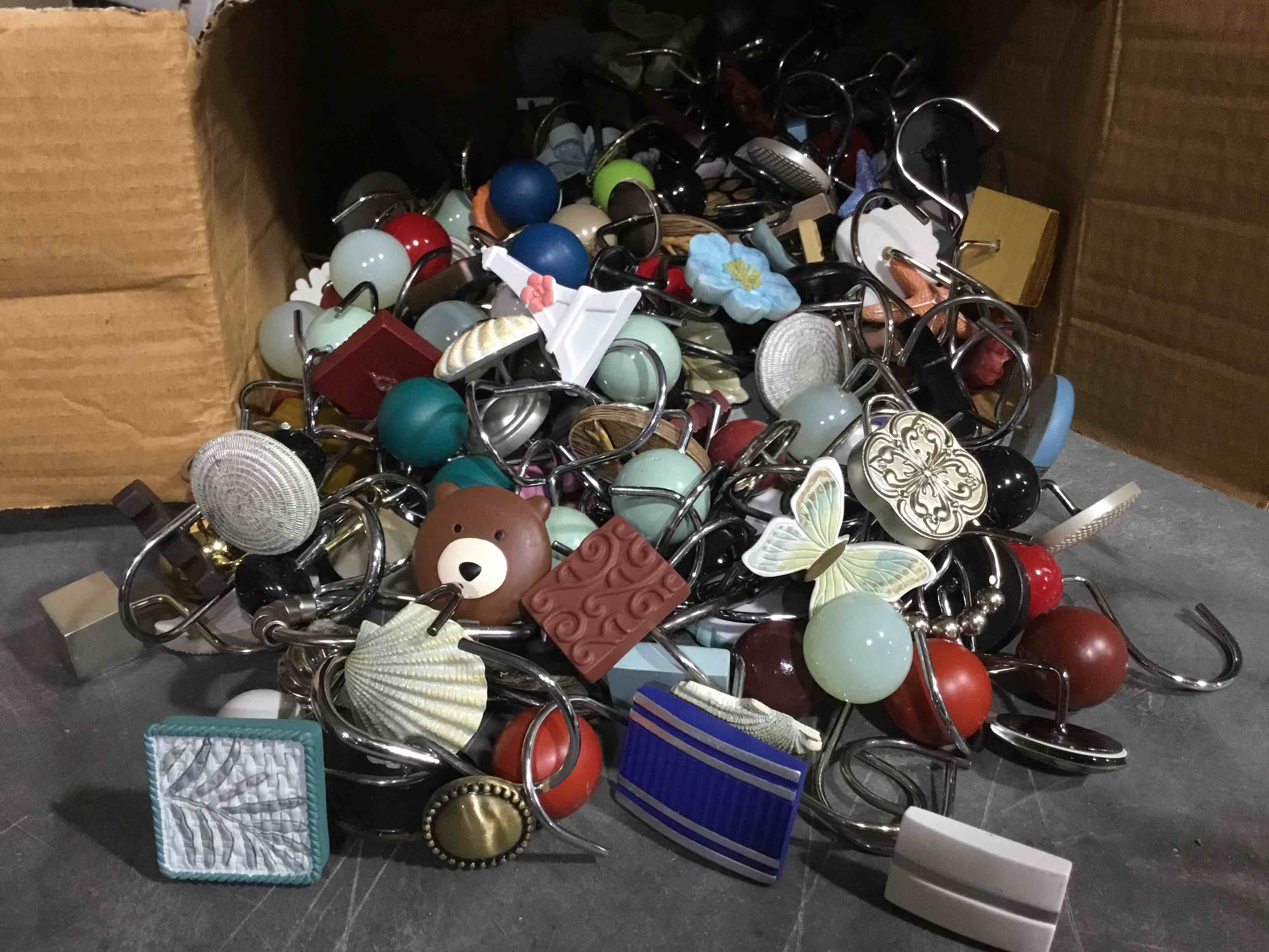 Miscellaneous Shower Curtain Hooks 