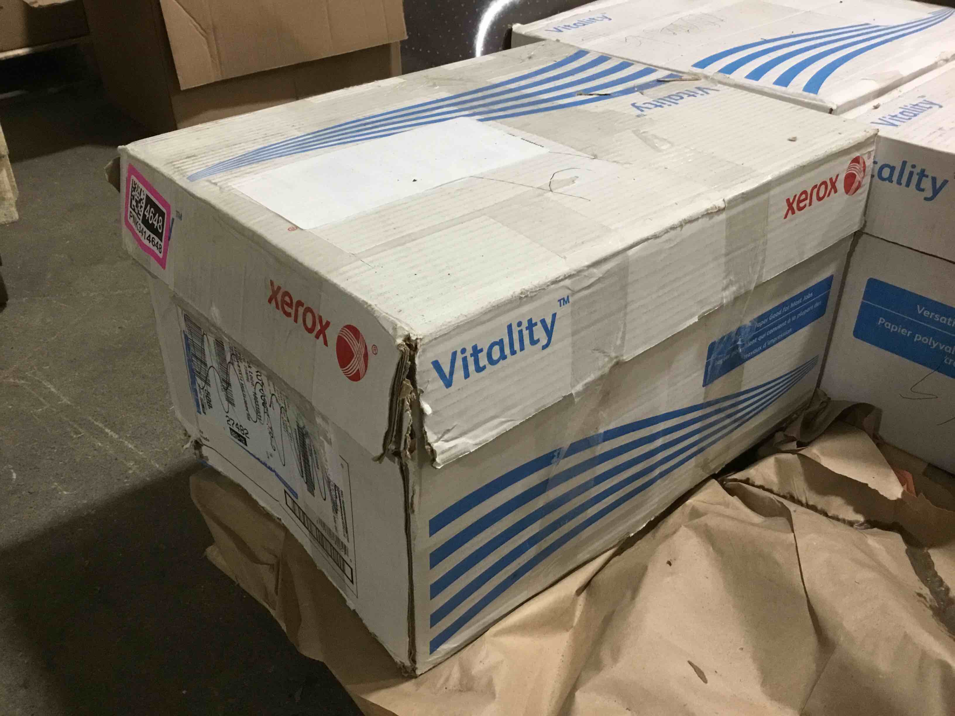 Case of 10 Xerox Vitality Multipurpose Printer Paper  8 1/2  x 14   White  500 Sheets Per Ream