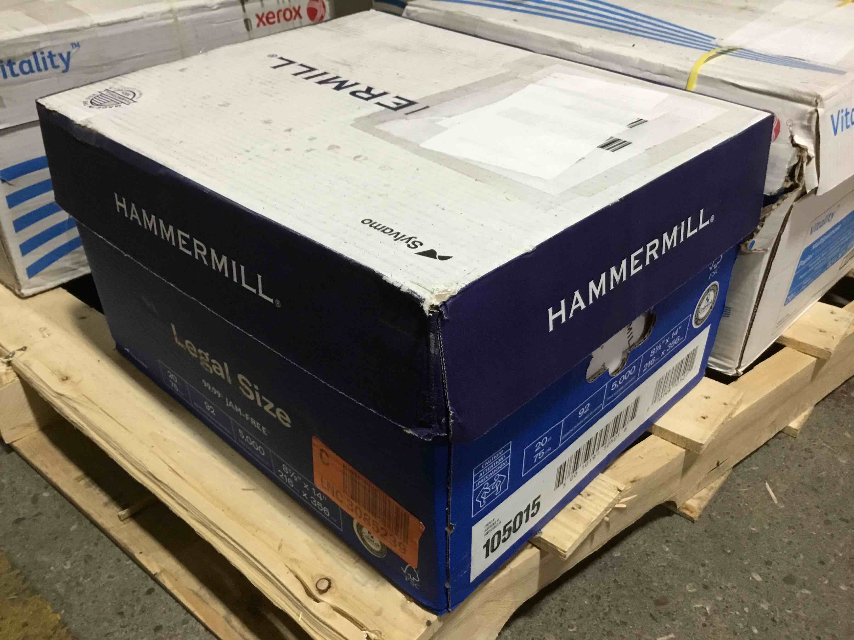 Pack of 10 Hammermill Printer Paper  20lb Copy Paper 8.5x14  Legal  1 Ream  500 Sheets