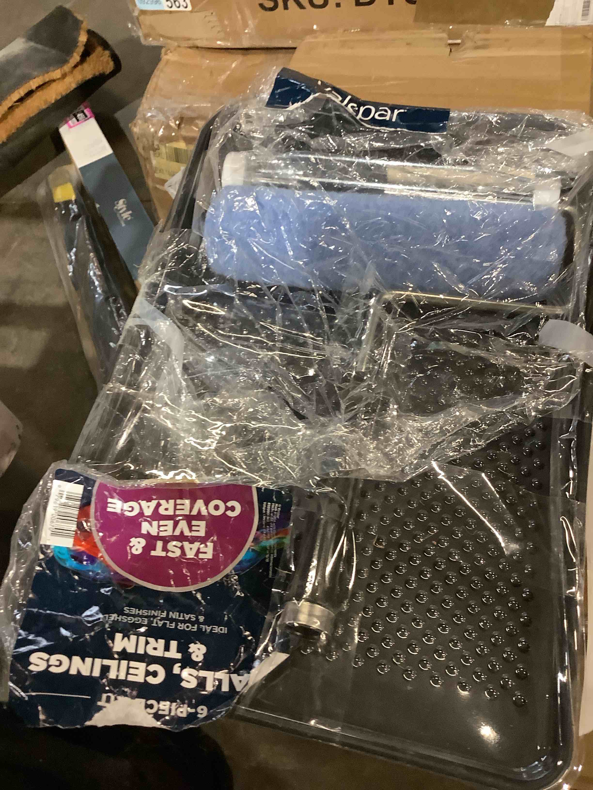 Valspar Wall  Ceilings and Trim 889905960 Paint Roller Kit  Smooth  Wall and Ceilings Surface  Polyester  6 -Piece