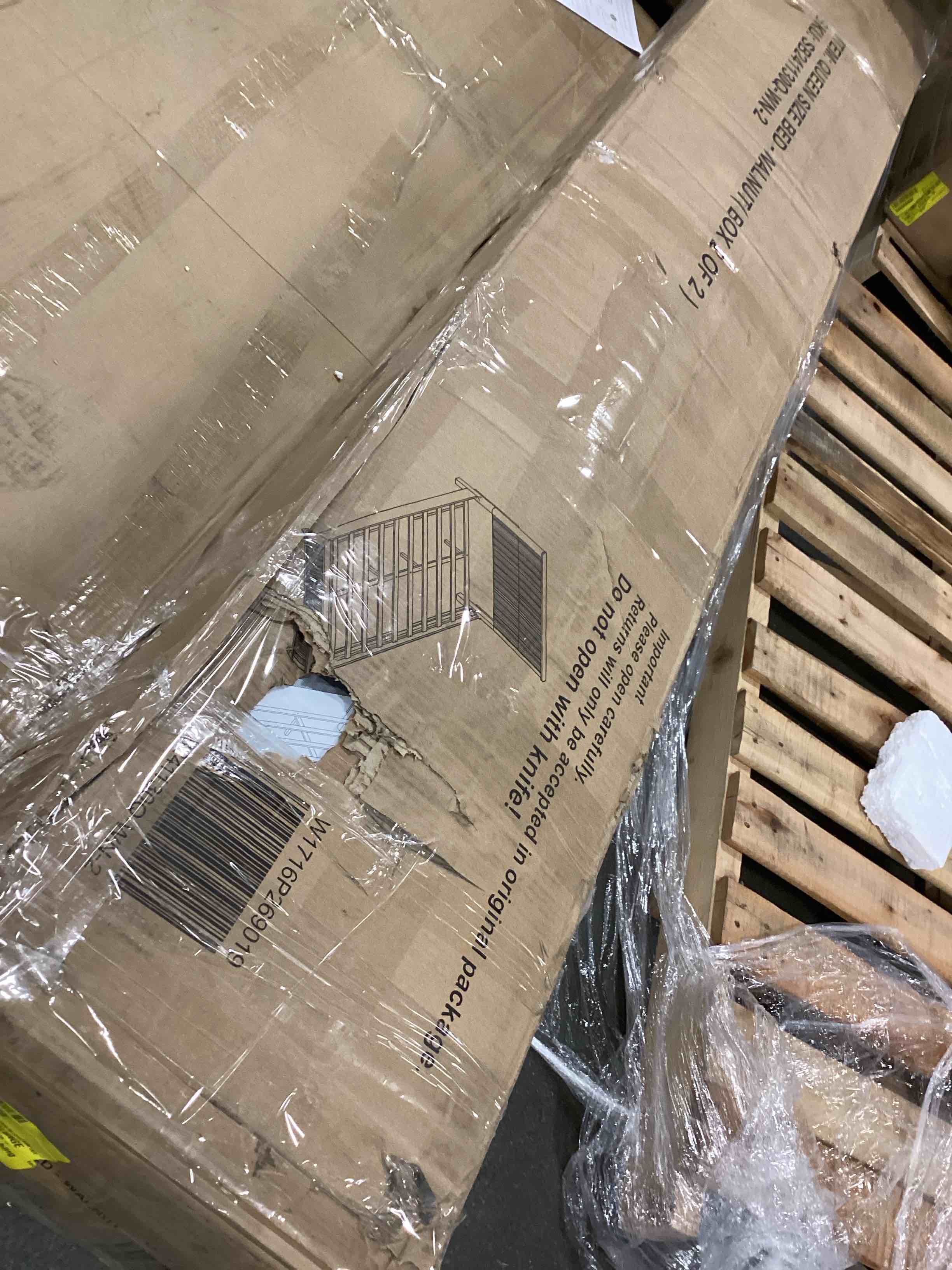 https://s3.amazonaws.com/lotting-images-prod/bidfta/PNK3425727_1748616152661.jpeg