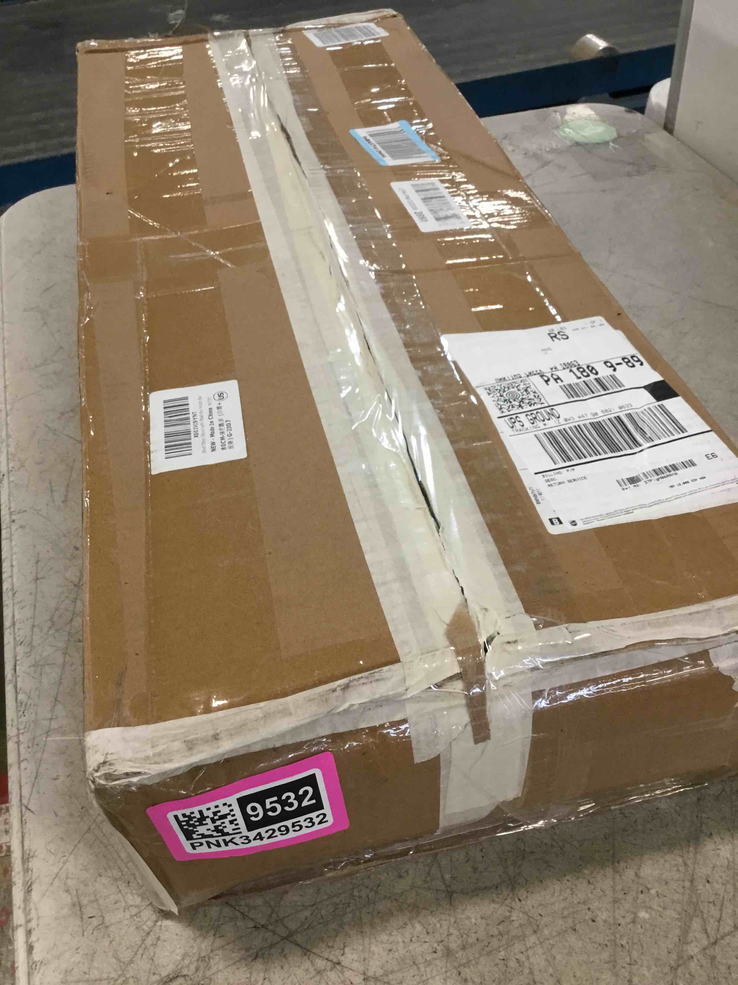 https://s3.amazonaws.com/lotting-images-prod/bidfta/PNK3429532_1750939510695.jpeg