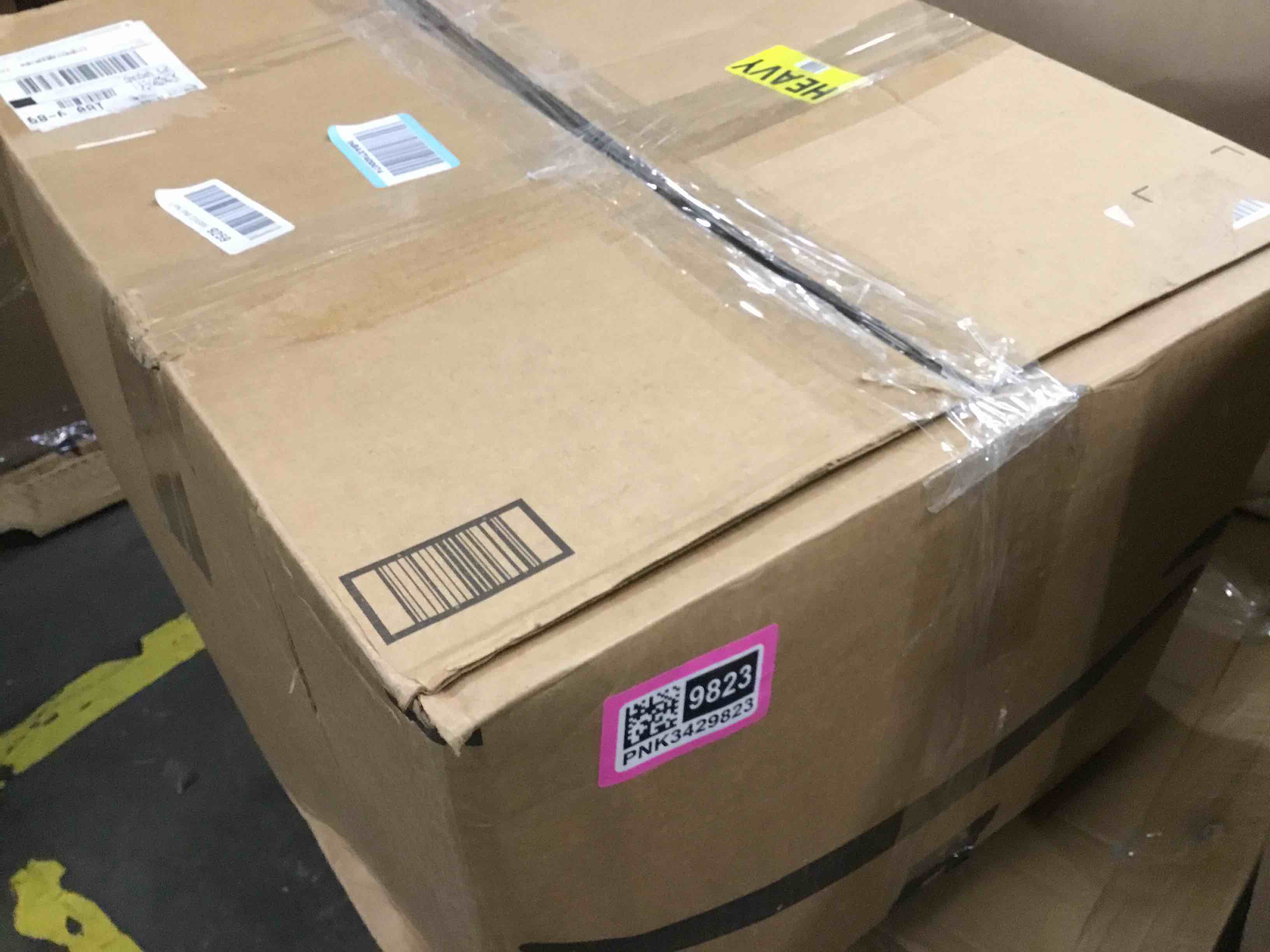 https://s3.amazonaws.com/lotting-images-prod/bidfta/PNK3429823_1751030778007.jpeg