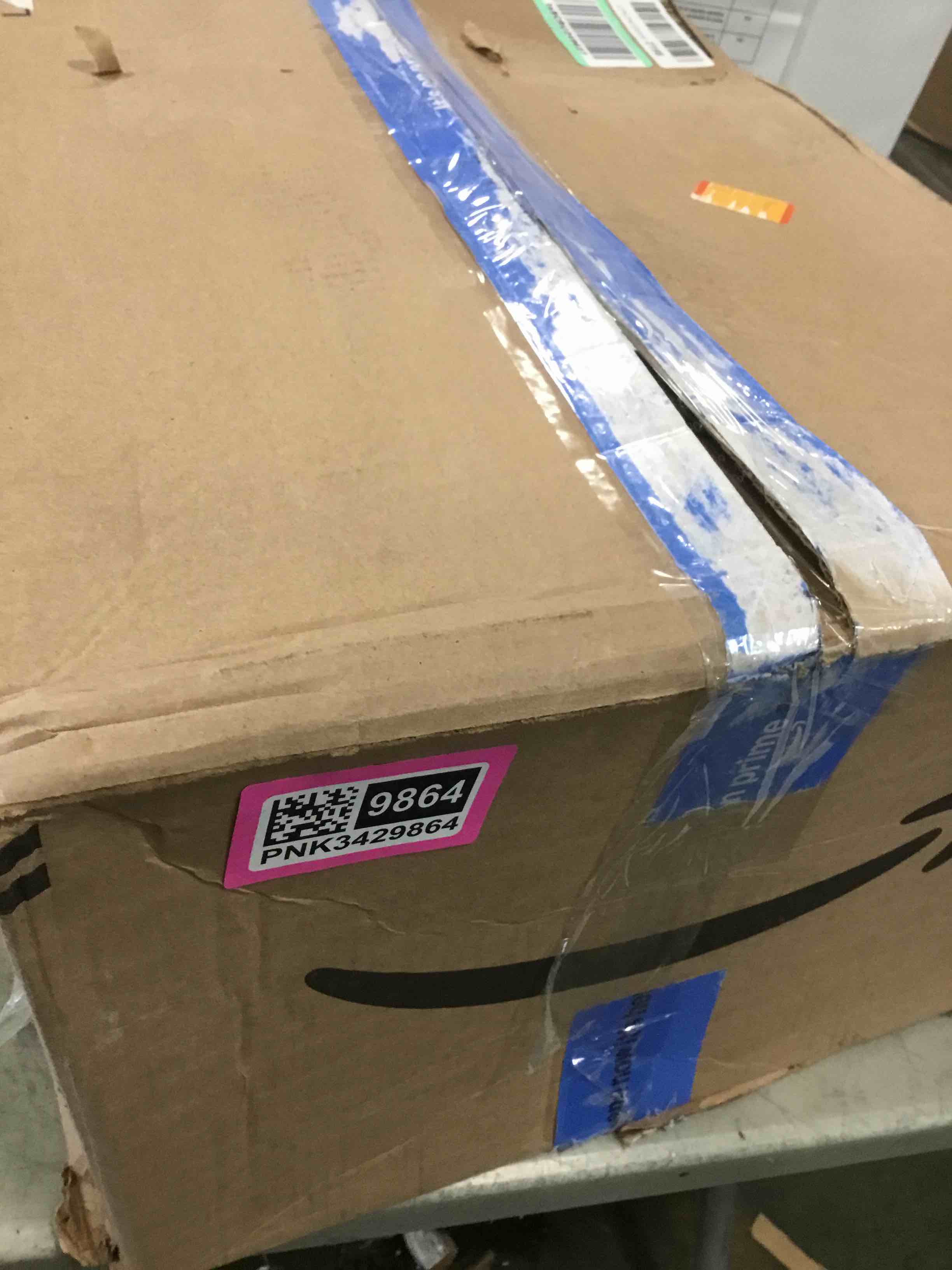 https://s3.amazonaws.com/lotting-images-prod/bidfta/PNK3429864_1751036318175.jpeg