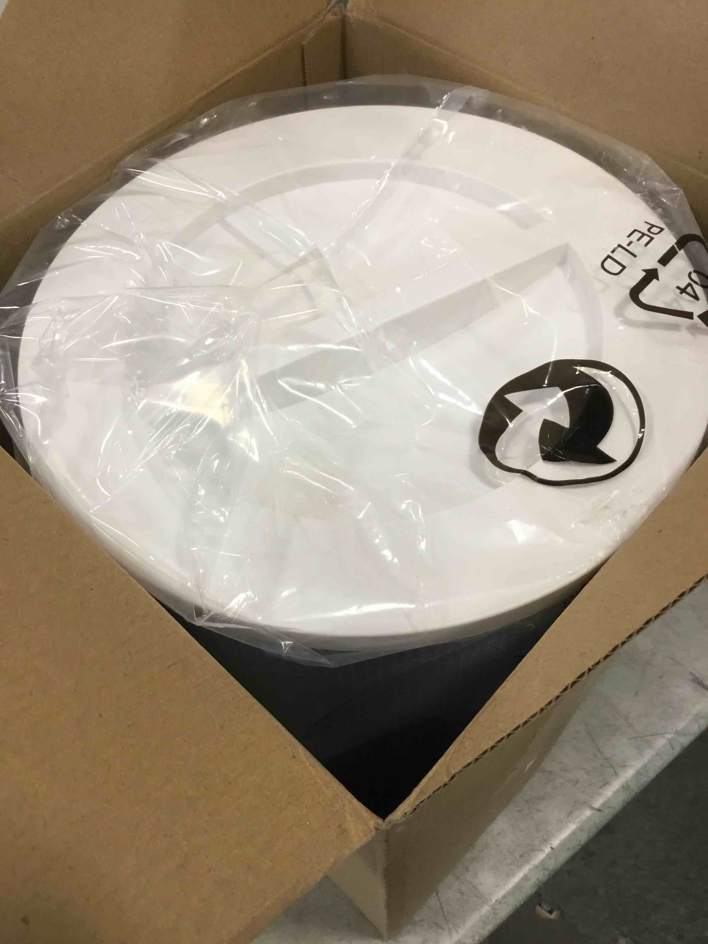 https://s3.amazonaws.com/lotting-images-prod/bidfta/PNK3429887_1751039338719.jpeg