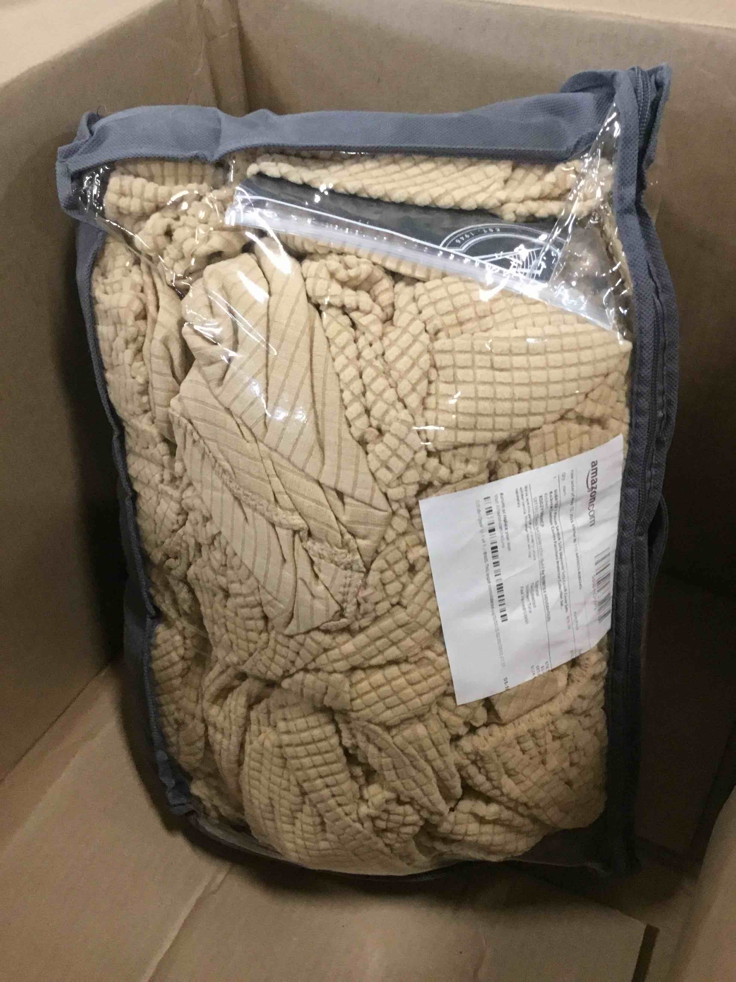 https://s3.amazonaws.com/lotting-images-prod/bidfta/PNK3429897_1751040111243.jpeg