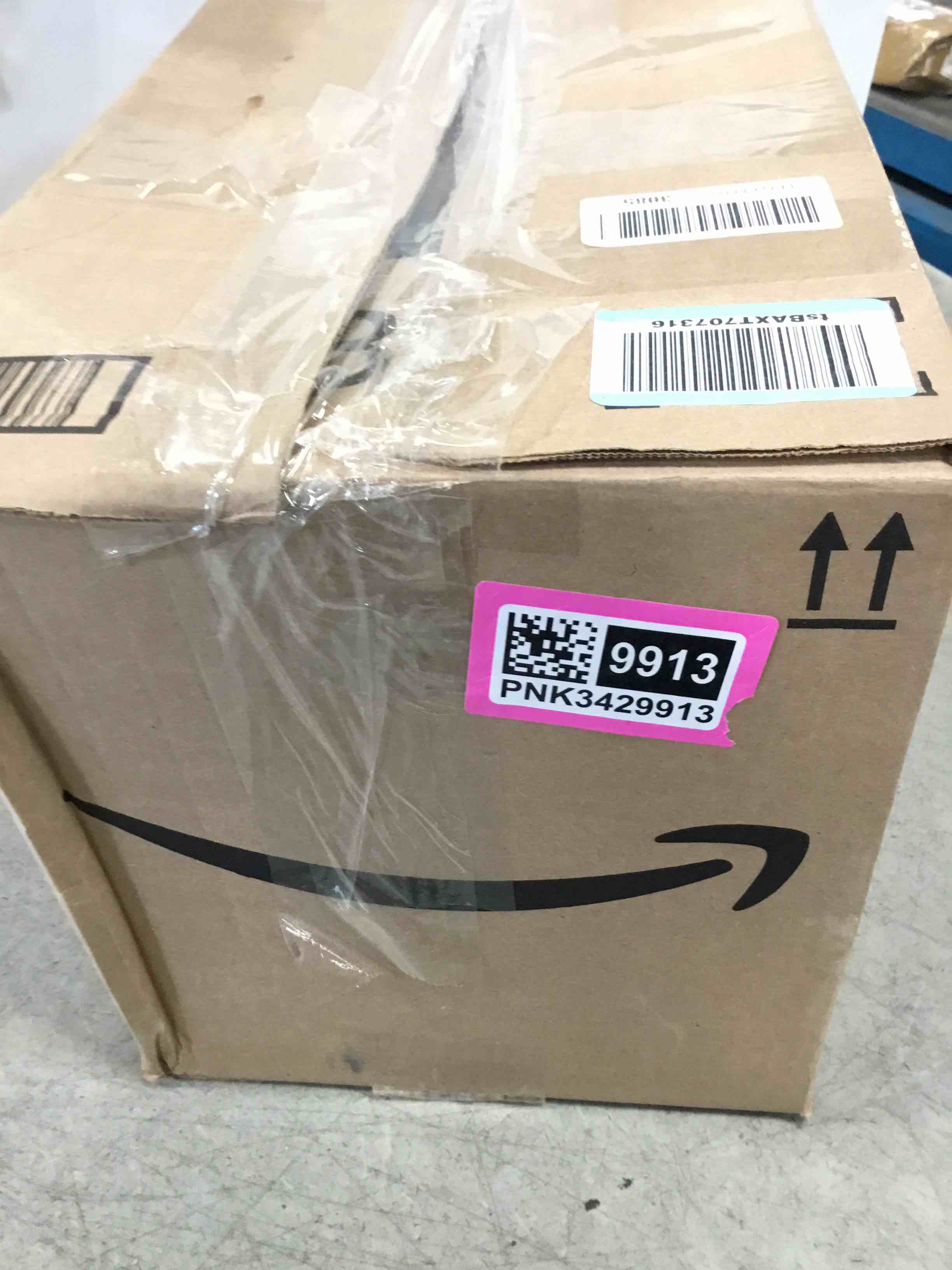 https://s3.amazonaws.com/lotting-images-prod/bidfta/PNK3429913_1751041739944.jpeg