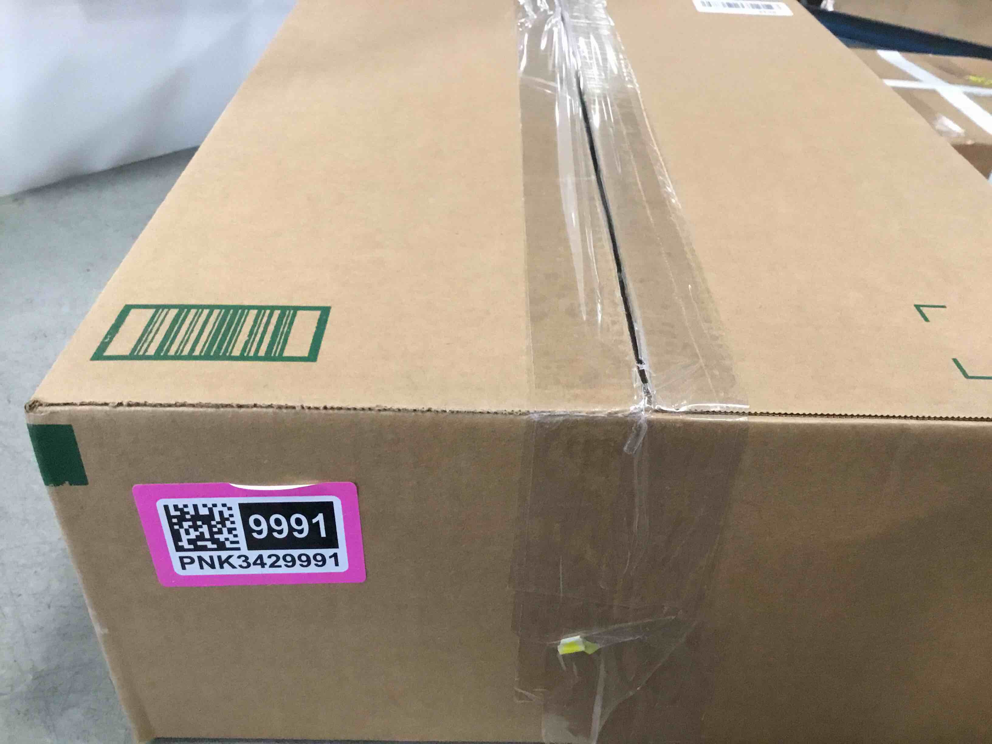 https://s3.amazonaws.com/lotting-images-prod/bidfta/PNK3429991_1751053859714.jpeg