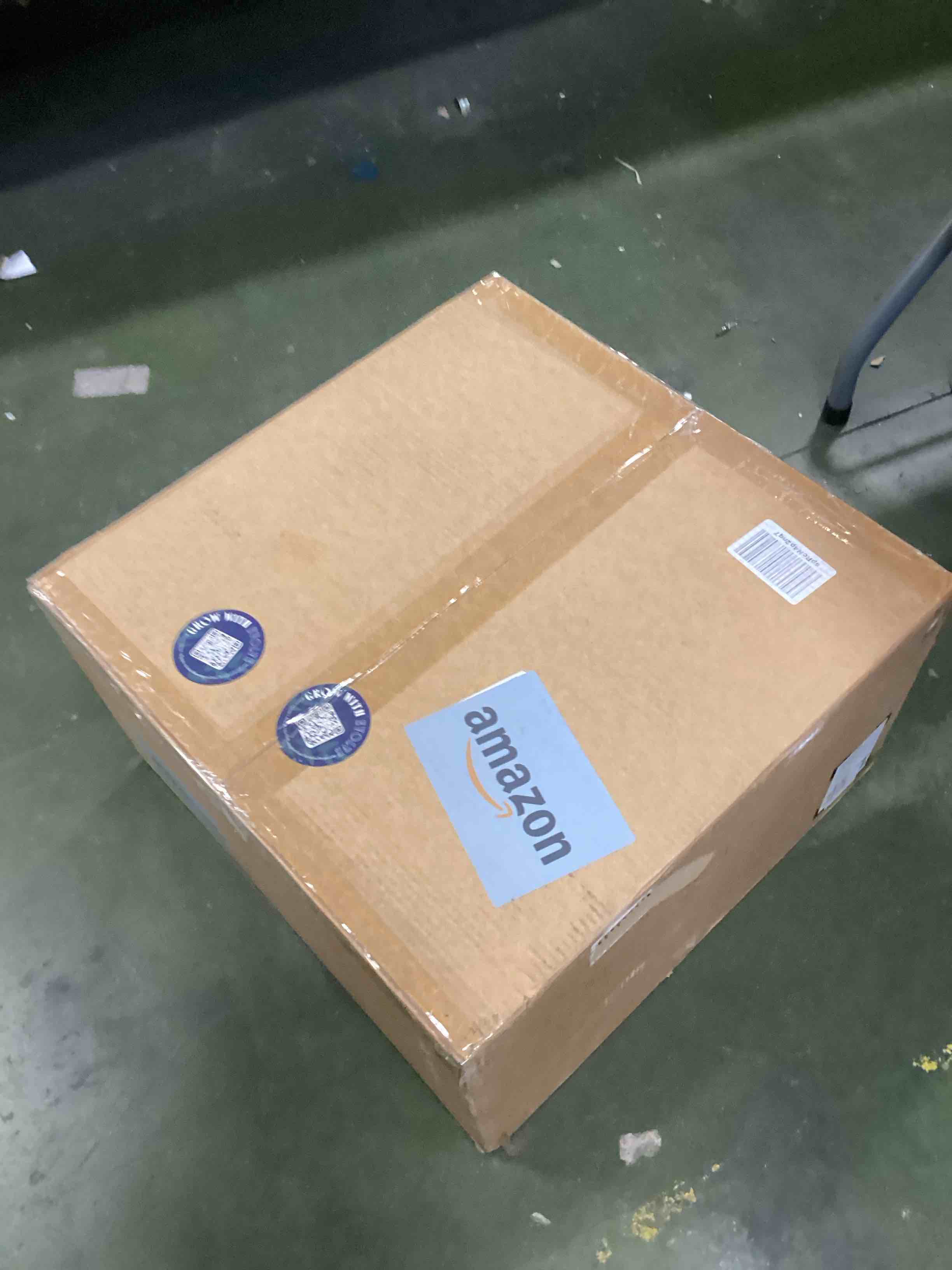 https://s3.amazonaws.com/lotting-images-prod/bidfta/PNK3430212_1746539170410.jpeg