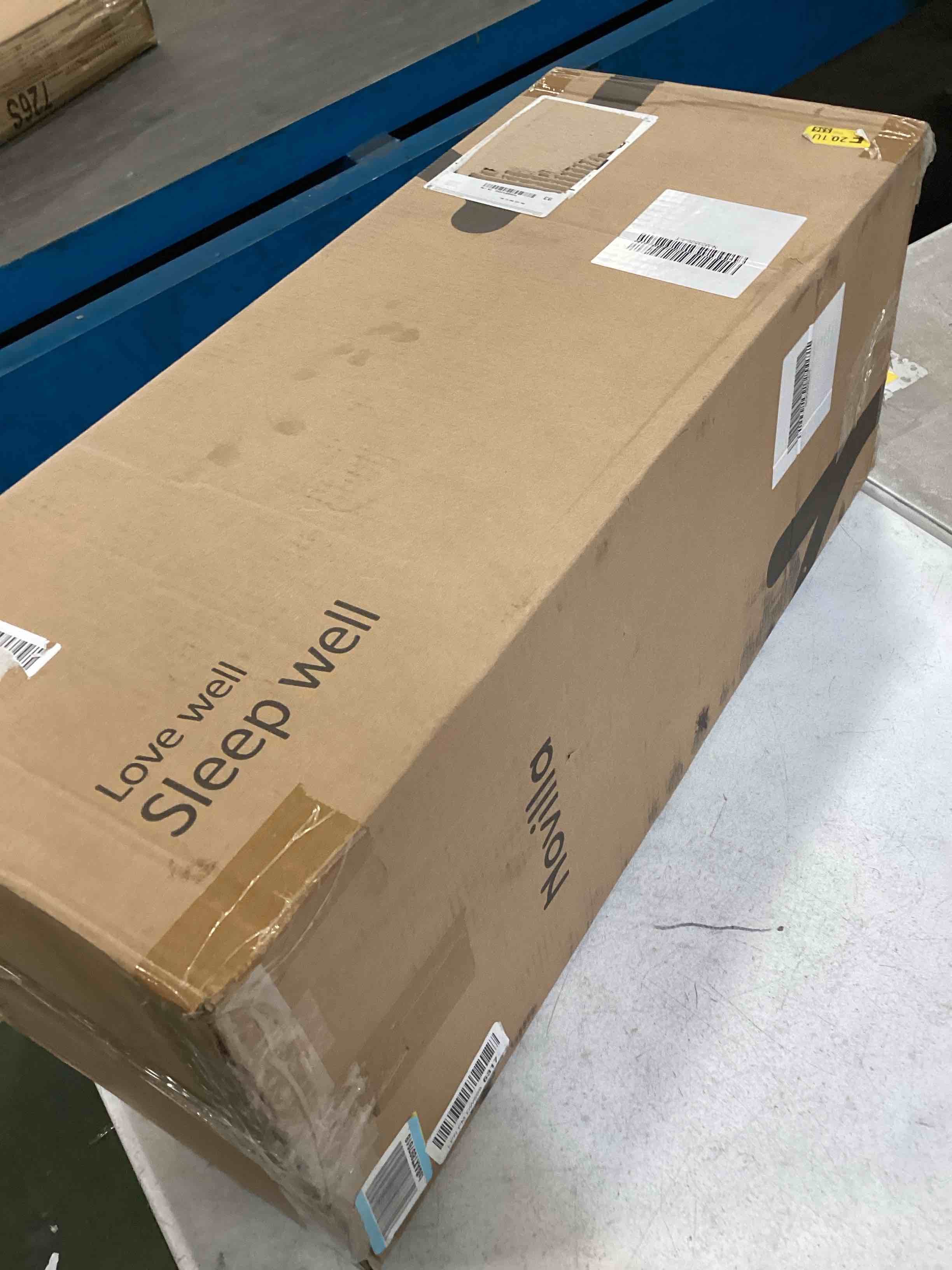 https://s3.amazonaws.com/lotting-images-prod/bidfta/PNK3430307_1746557328905.jpeg