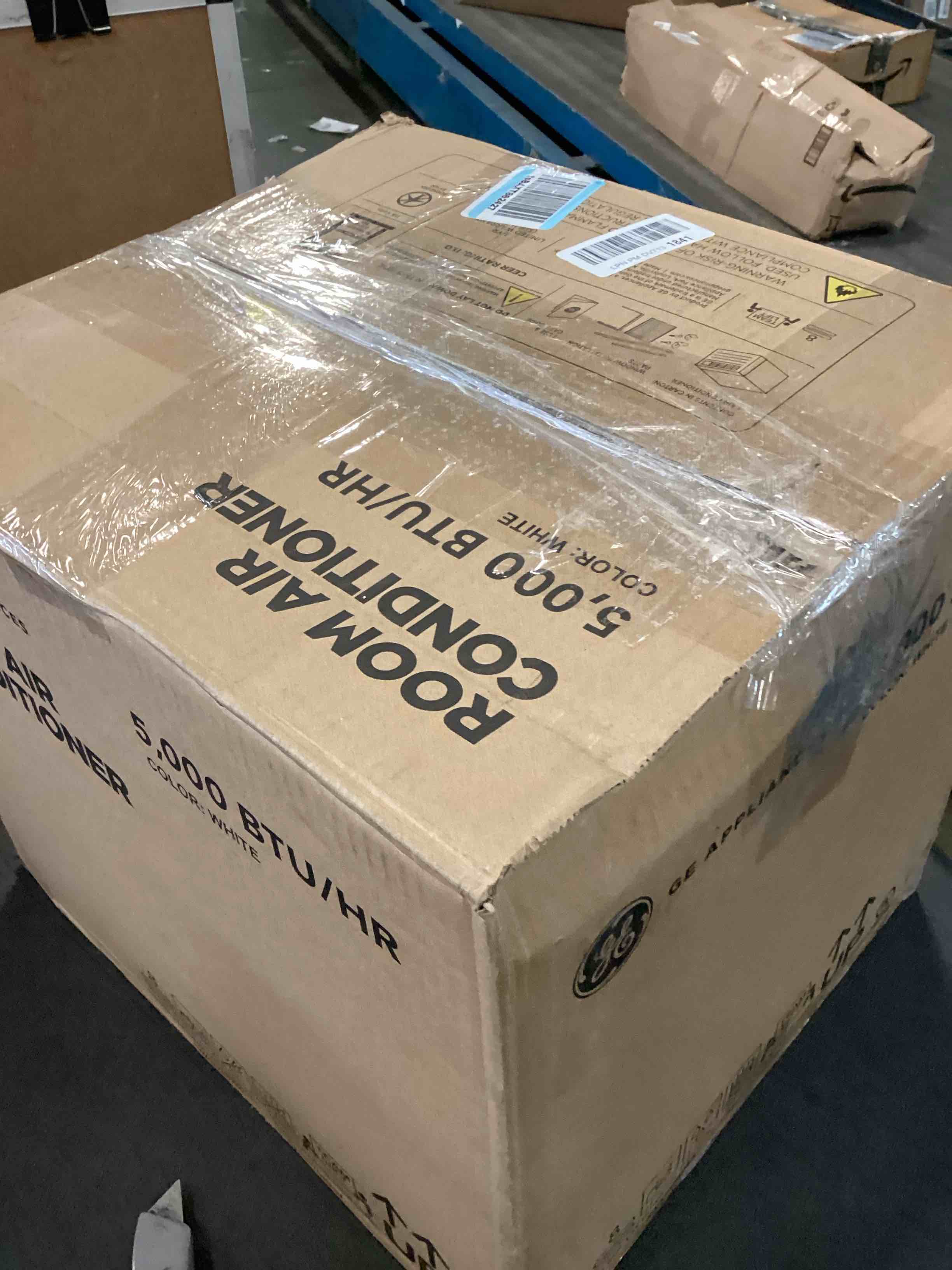 https://s3.amazonaws.com/lotting-images-prod/bidfta/PNK3430503_1746642135818.jpeg