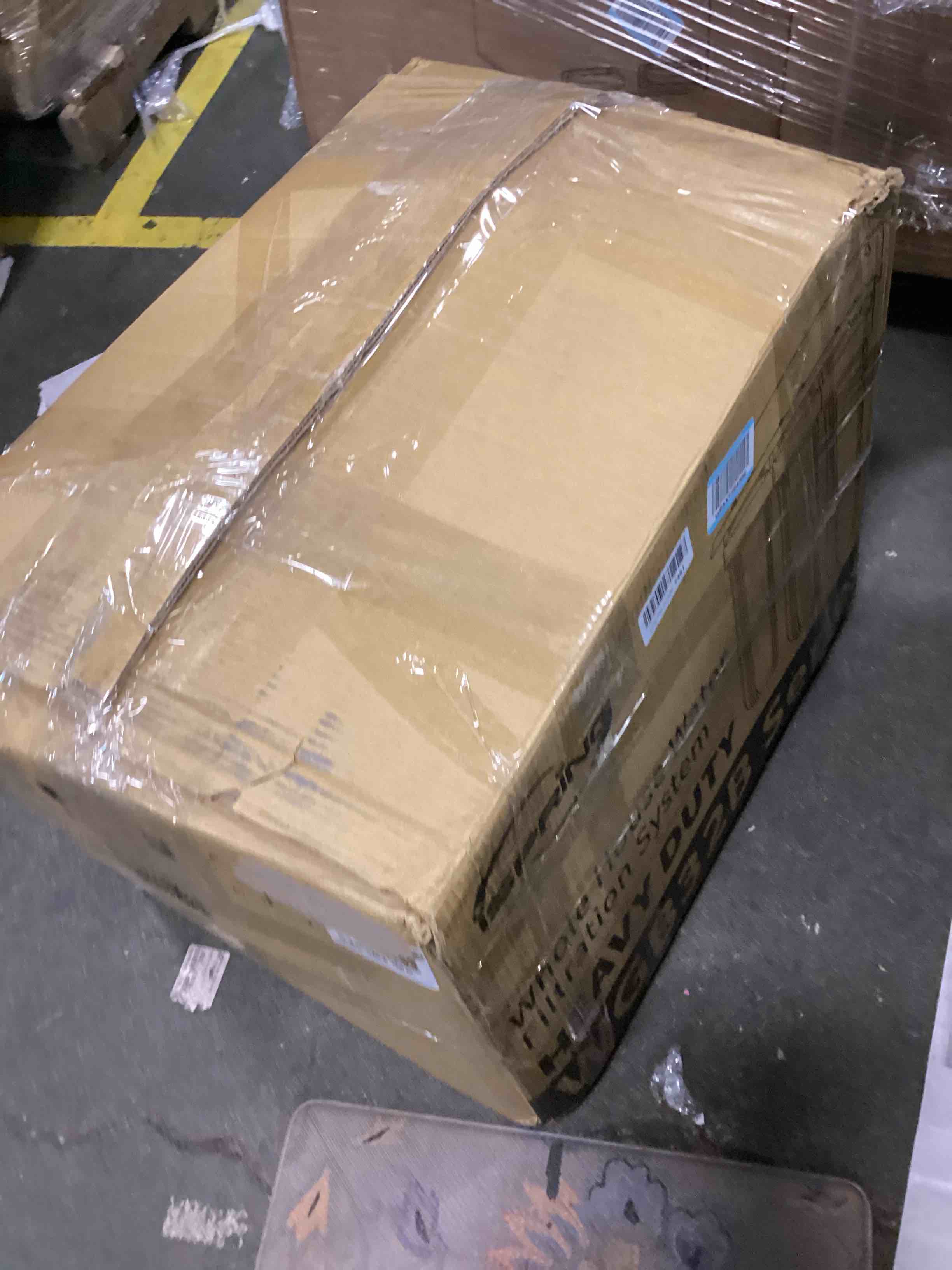 https://s3.amazonaws.com/lotting-images-prod/bidfta/PNK3430650_1747063445612.jpeg