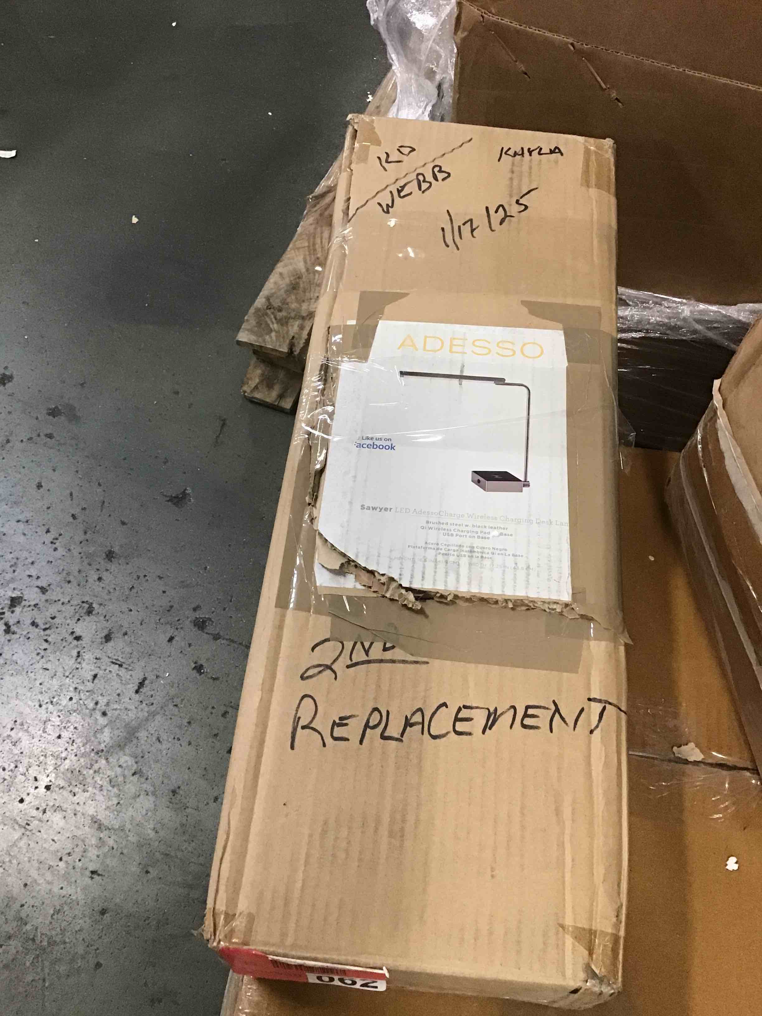 https://s3.amazonaws.com/lotting-images-prod/bidfta/PNK3431491_1748002776853.jpeg