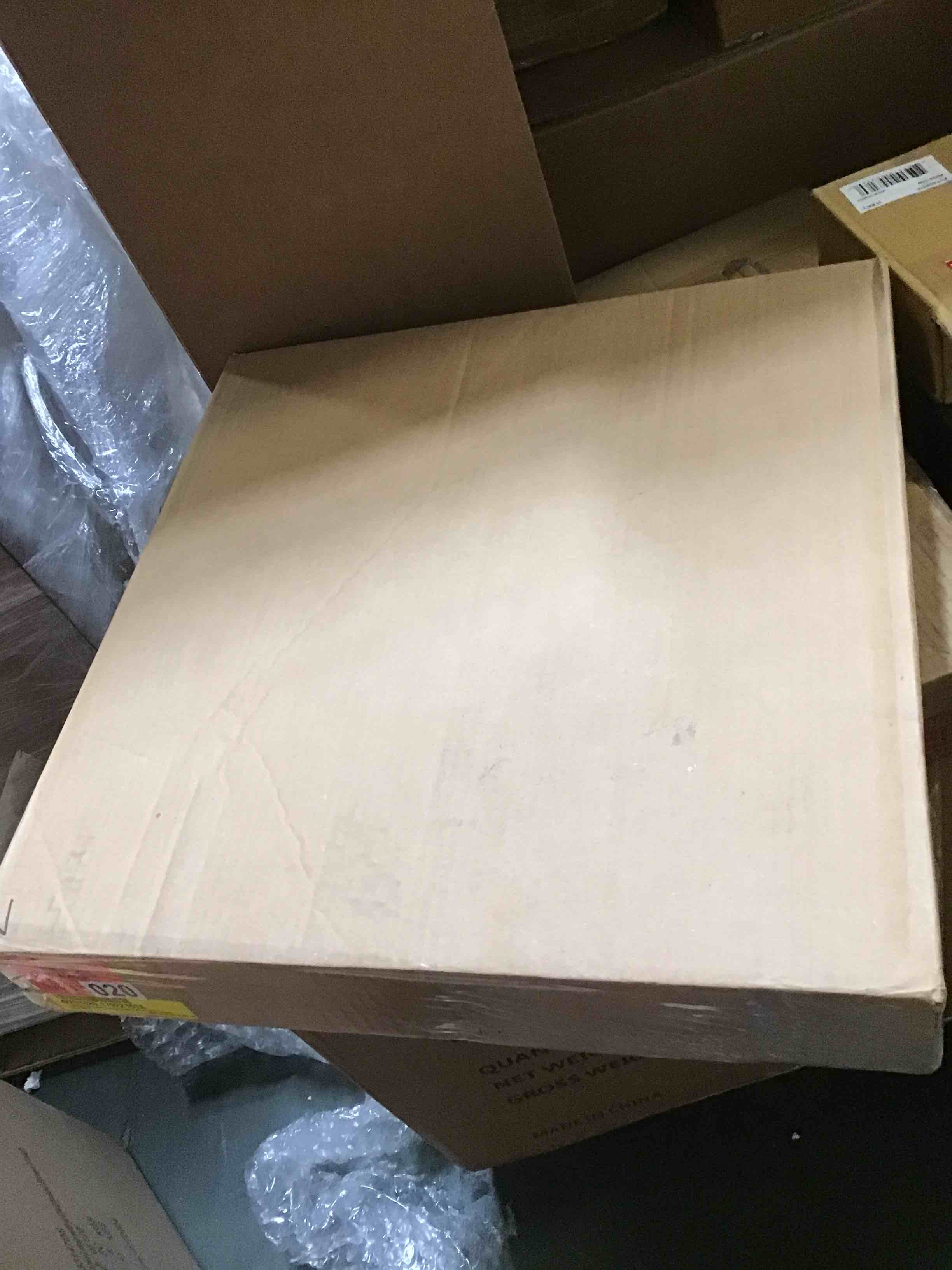 https://s3.amazonaws.com/lotting-images-prod/bidfta/PNK3431514_1748010572117.jpeg