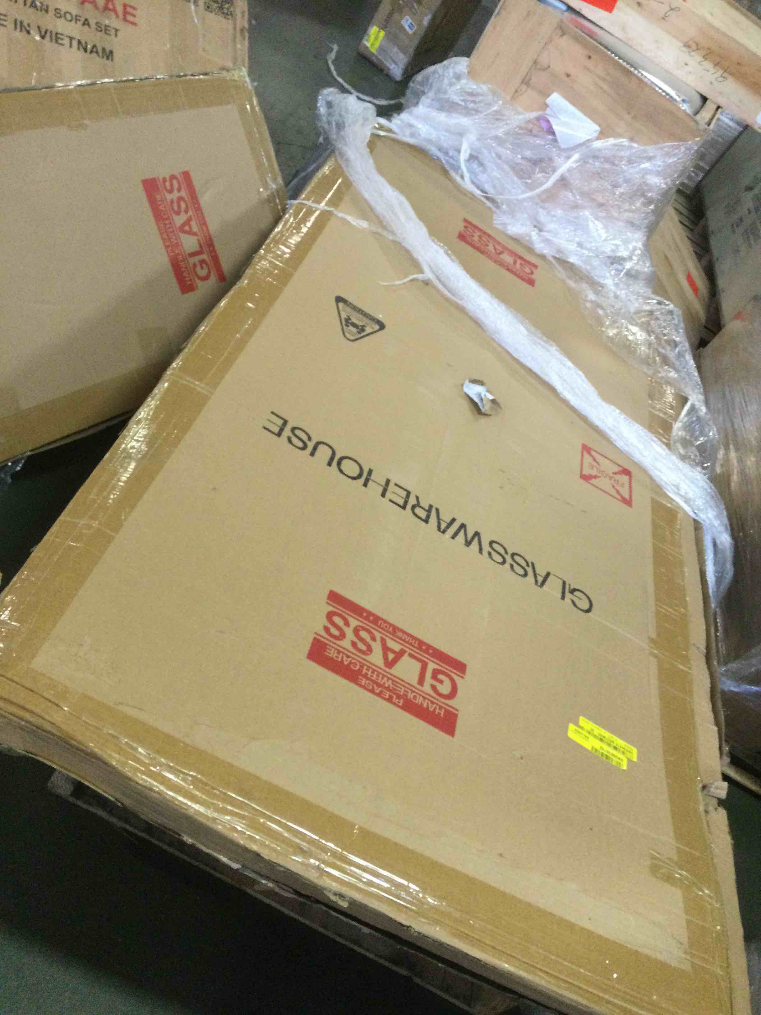 https://s3.amazonaws.com/lotting-images-prod/bidfta/PNK3431663_1748433989794.jpeg