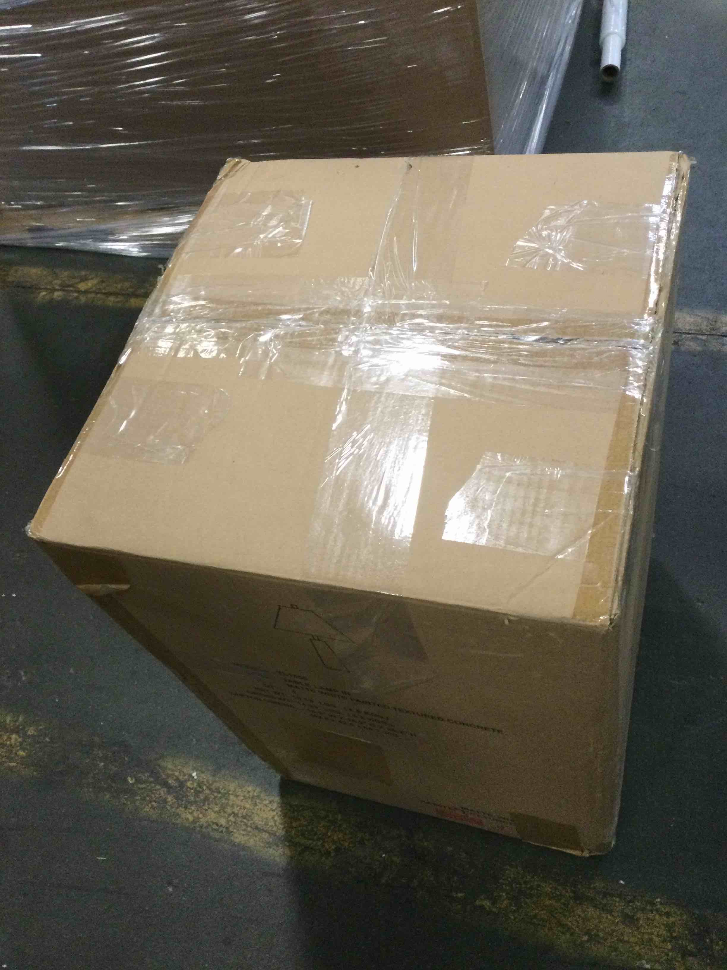 https://s3.amazonaws.com/lotting-images-prod/bidfta/PNK3431736_1748457495438.jpeg