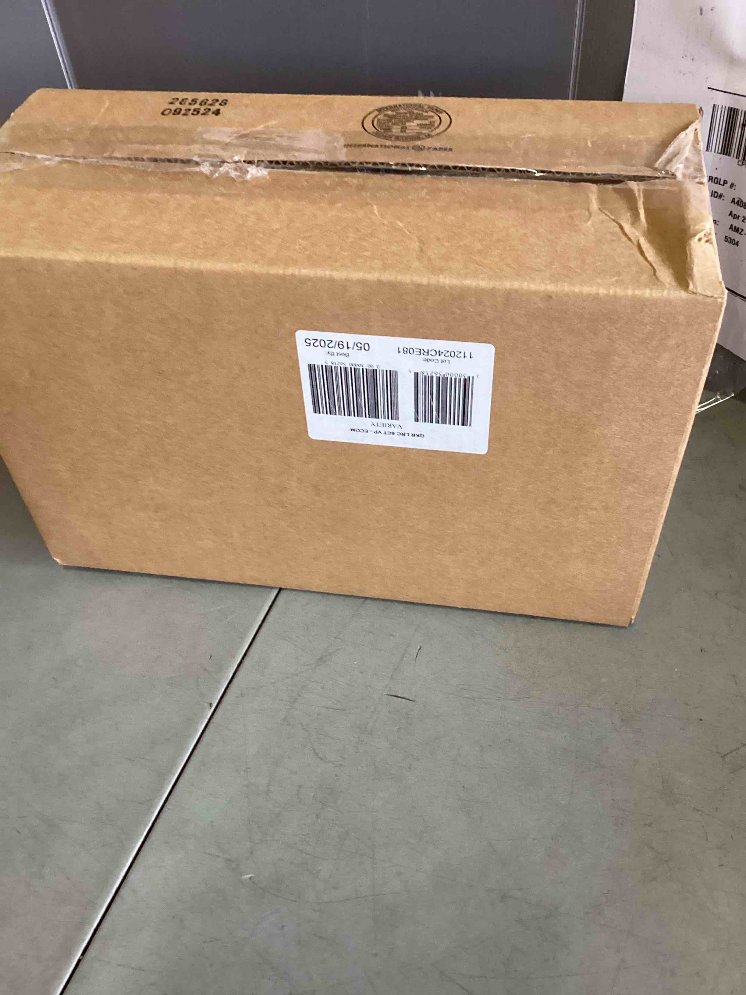 https://s3.amazonaws.com/lotting-images-prod/bidfta/PNK3433098_1746107097266.jpeg