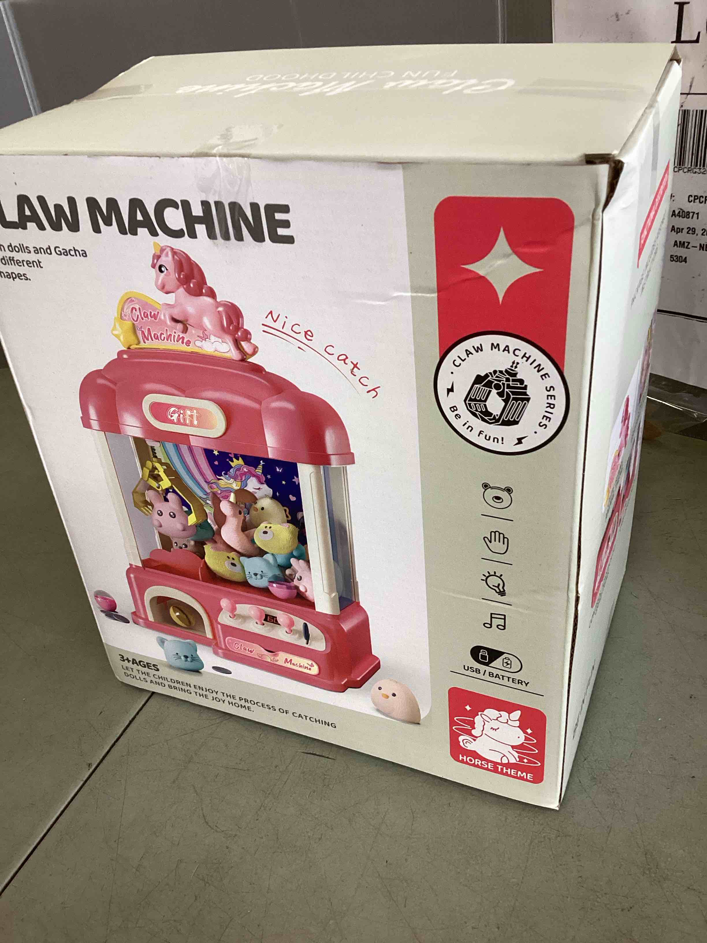 https://s3.amazonaws.com/lotting-images-prod/bidfta/PNK3433113_1746110600239.jpeg