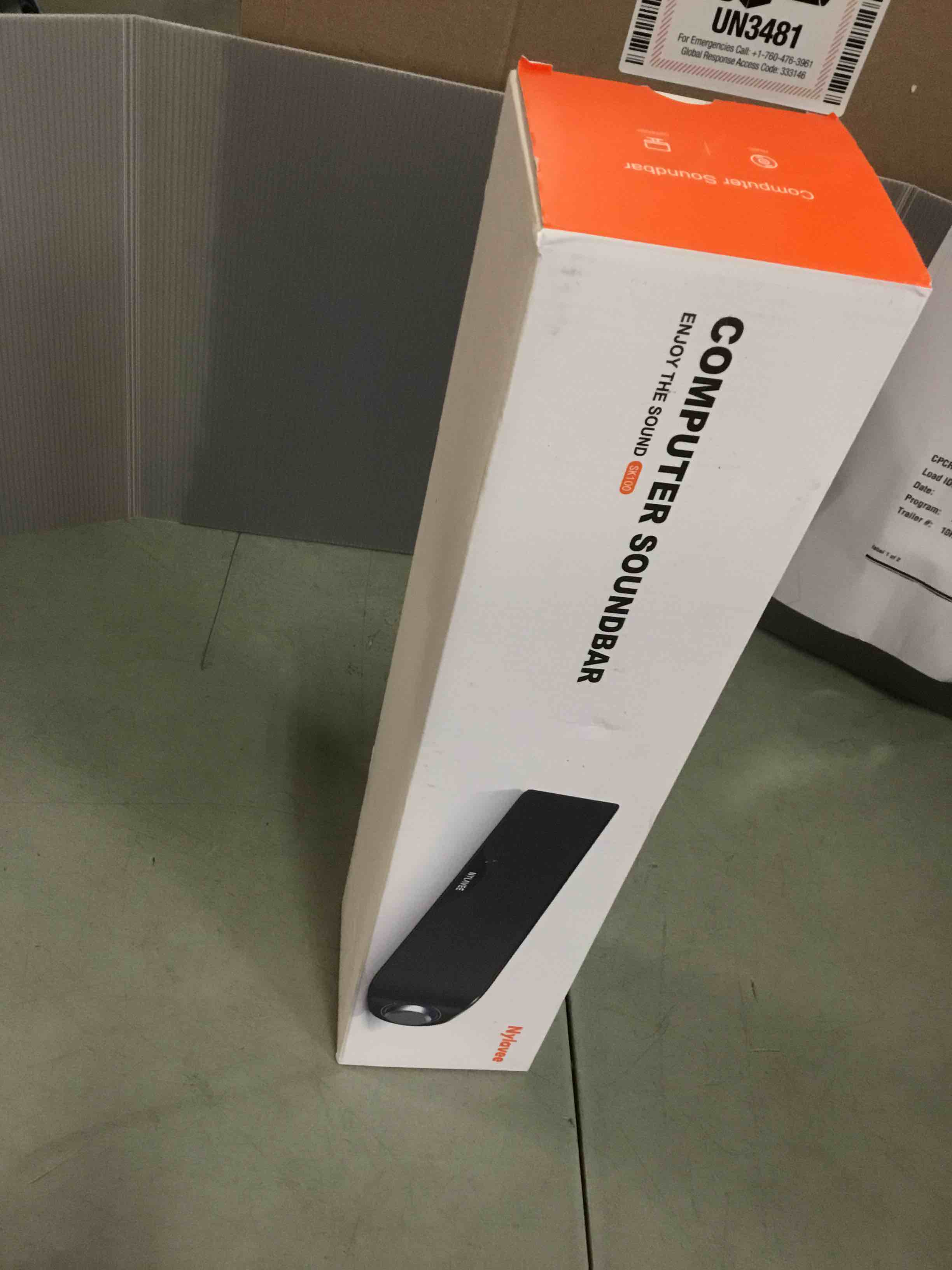 https://s3.amazonaws.com/lotting-images-prod/bidfta/PNK3433897_1746706406458.jpeg