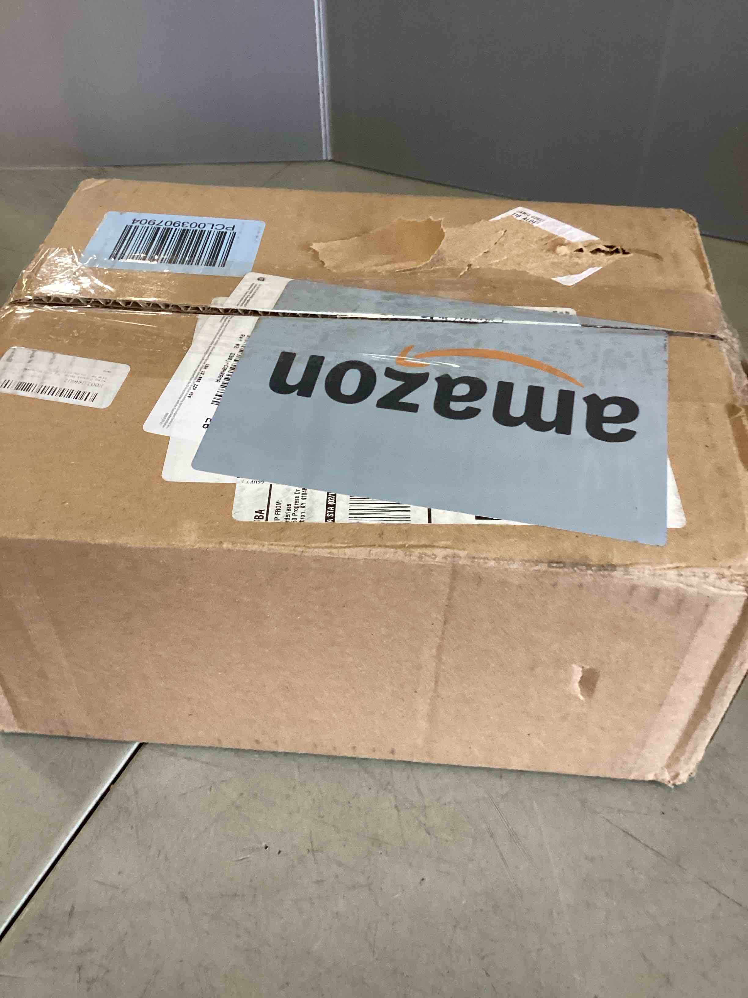 https://s3.amazonaws.com/lotting-images-prod/bidfta/PNK3434964_1747669721007.jpeg