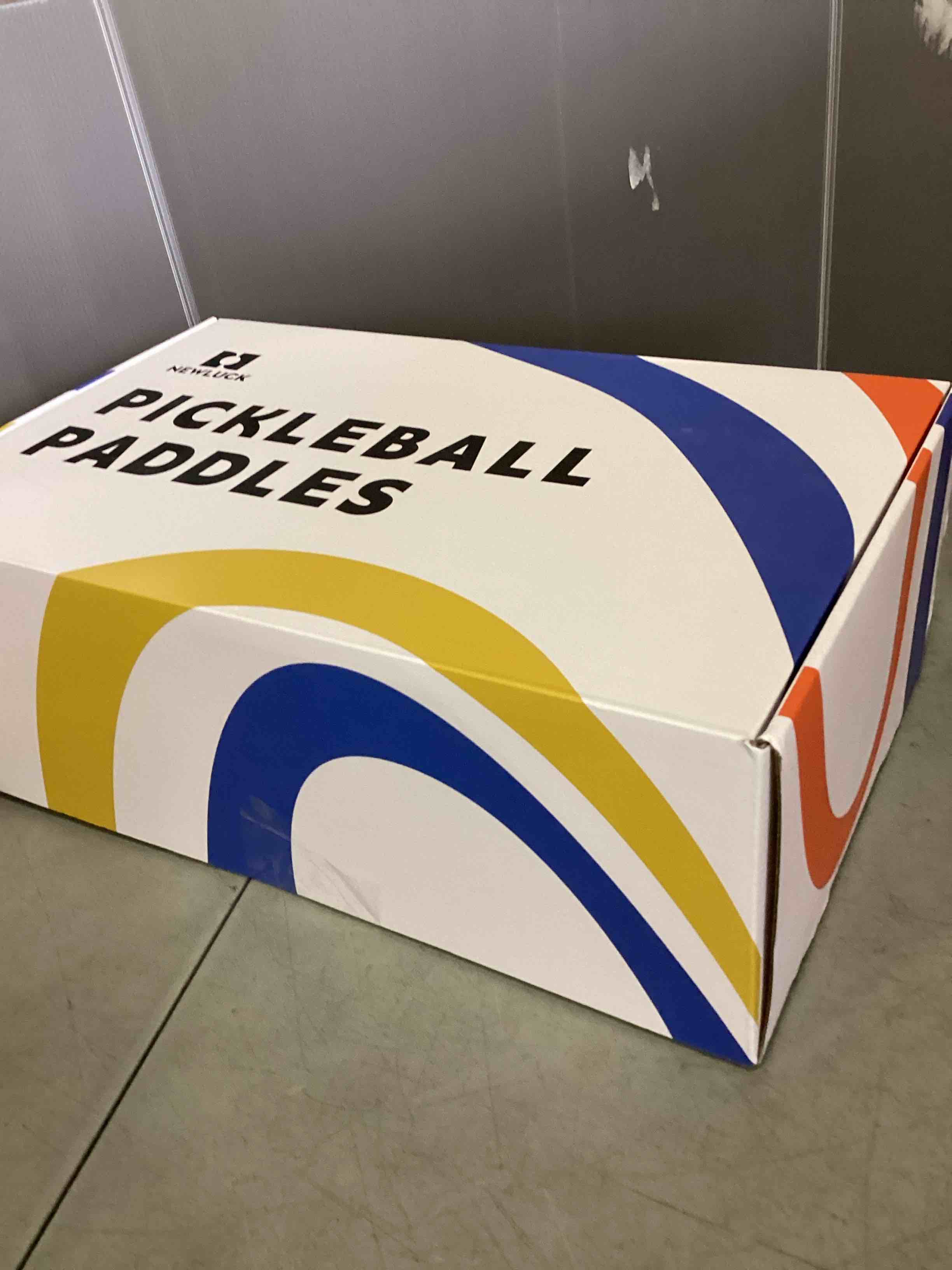 https://s3.amazonaws.com/lotting-images-prod/bidfta/PNK3435924_1748375910205.jpeg