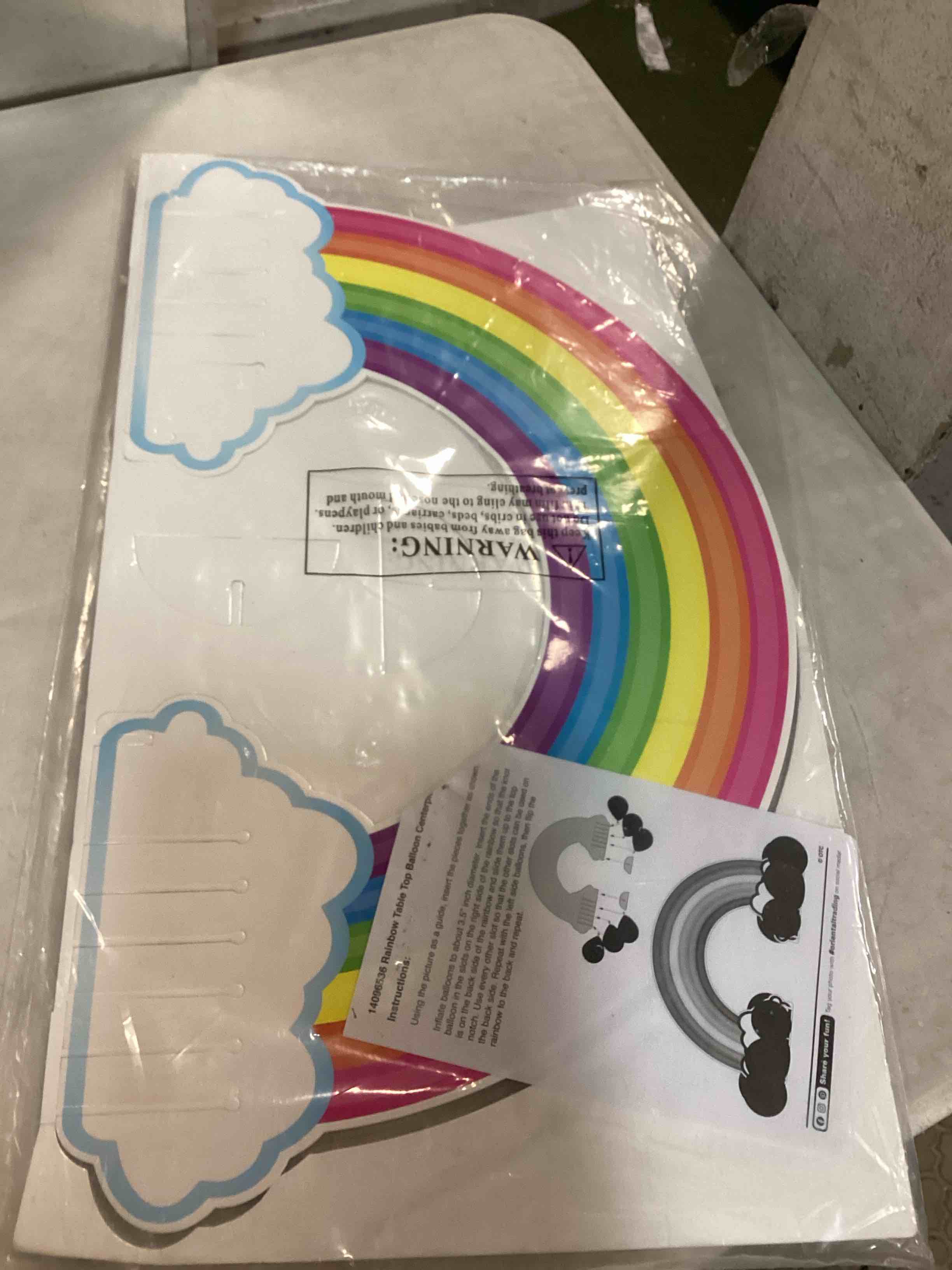 https://s3.amazonaws.com/lotting-images-prod/bidfta/PNK3448726_1746472798560.jpeg